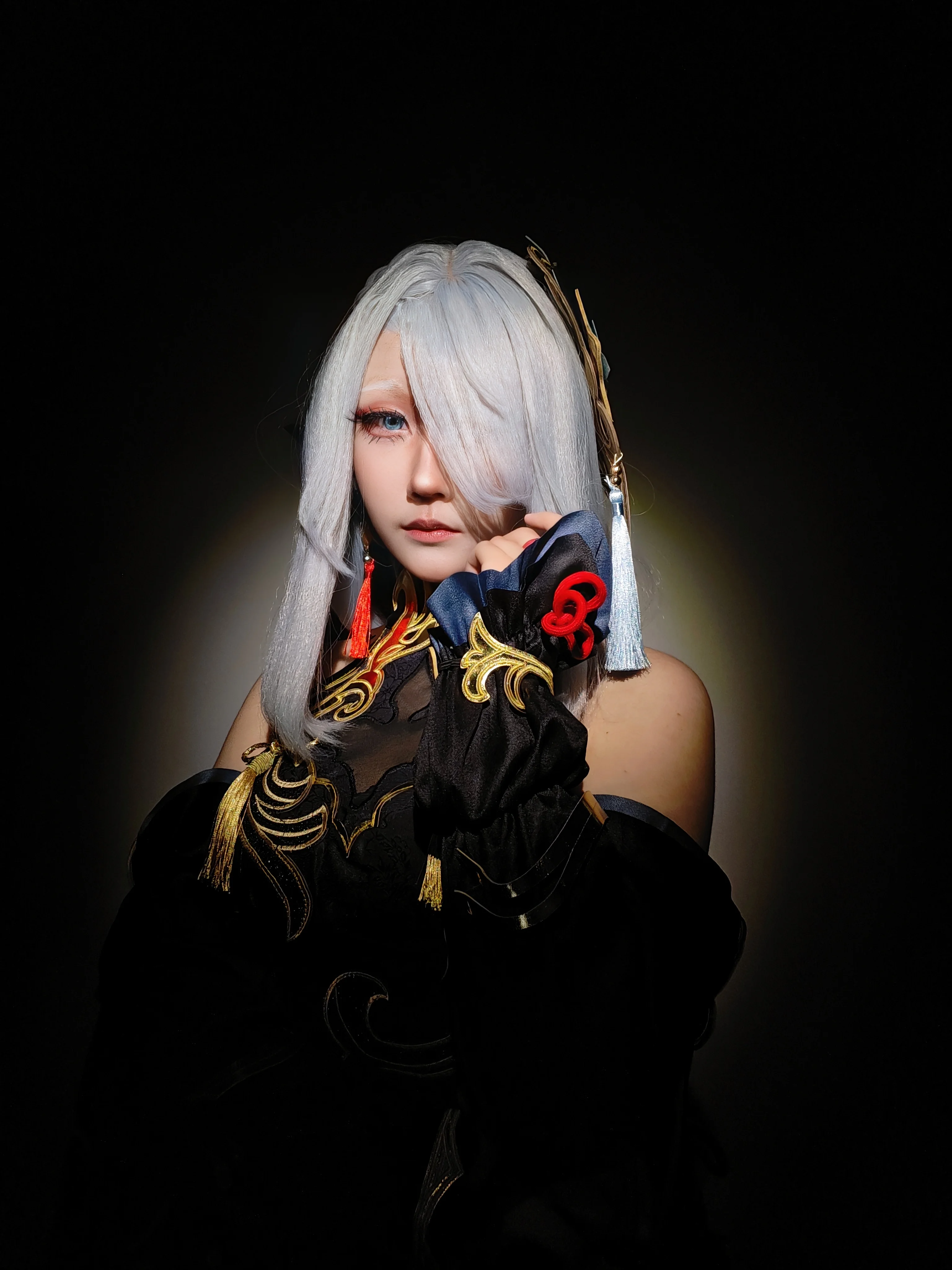 【申鹤cos】原神申鹤冷花幽露的室内棚拍分享 - 第 4 张