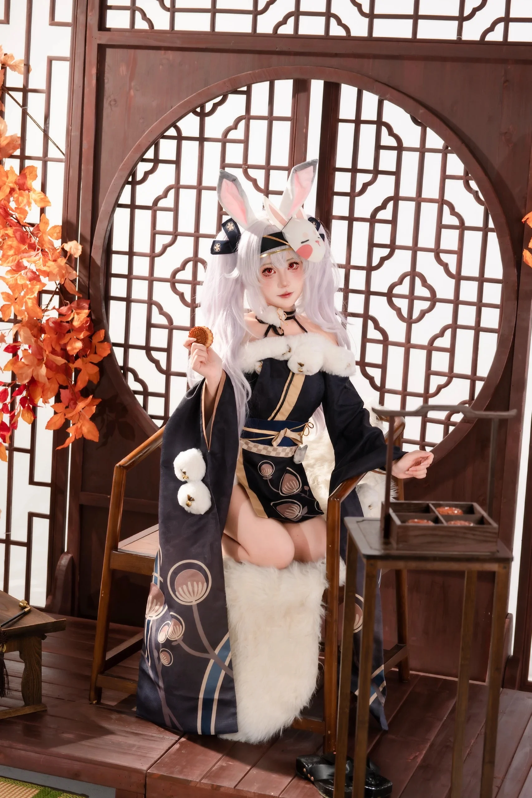 【拉菲cos】碧蓝航线里的兔兔城主，这套黑金配色的和风装扮太适合秋日了 - 第 4 张