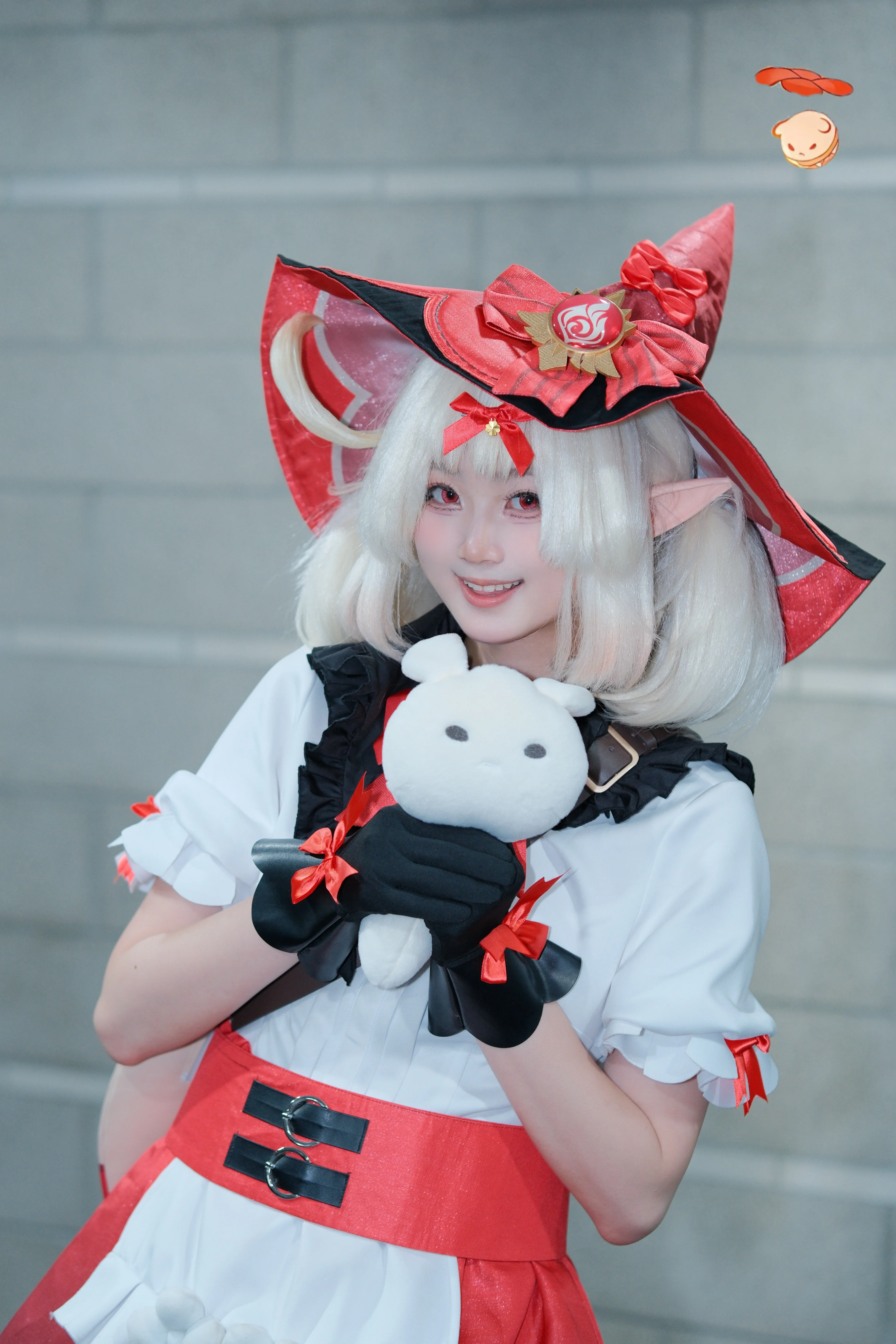 可莉cos 原神新版本，红白魔女帽展现角色元气感 - 第 2 张