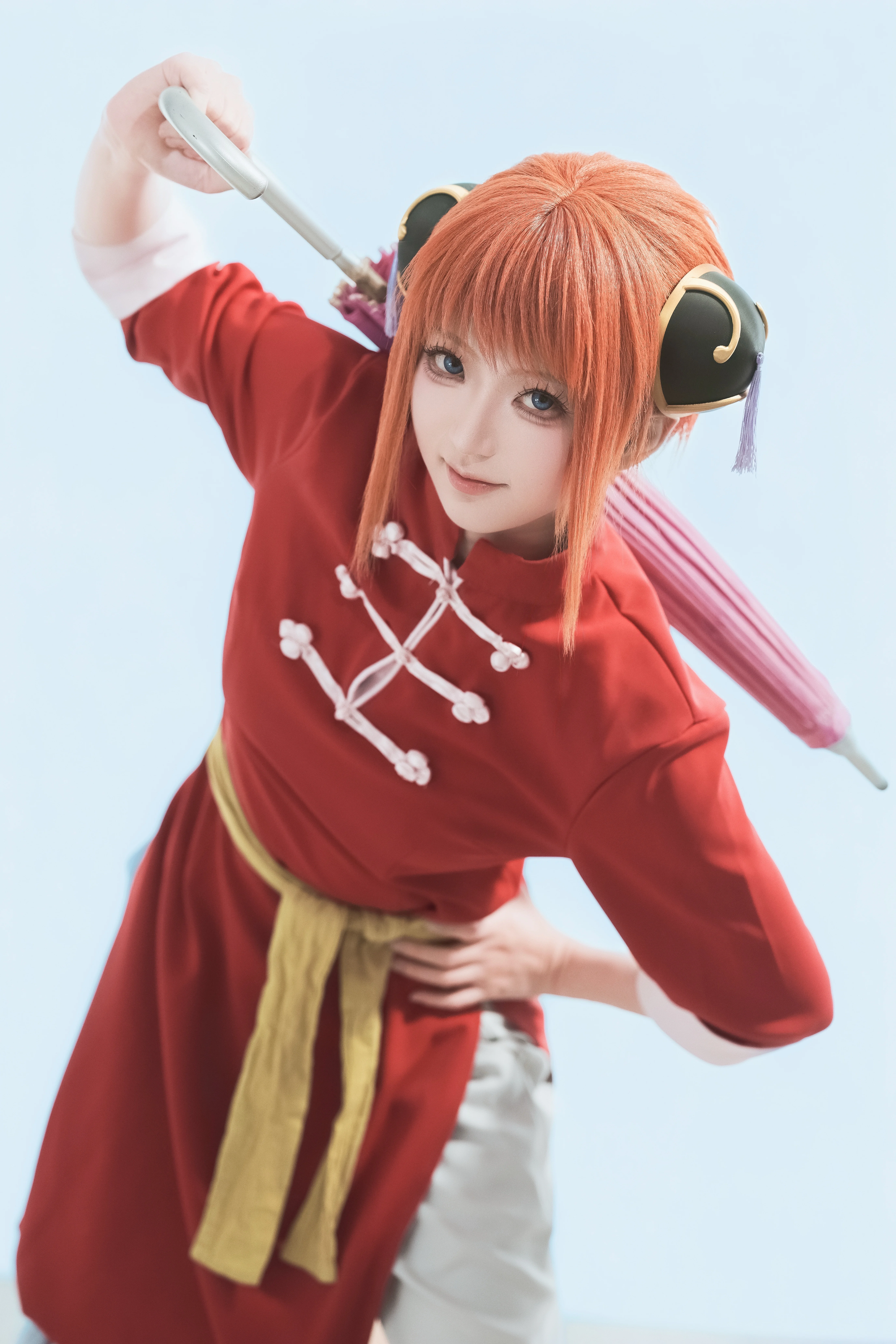 【神楽コスプレ】戦闘チャイナガール！傘の下に広がる銀魂式の元気娘 - 1 枚目