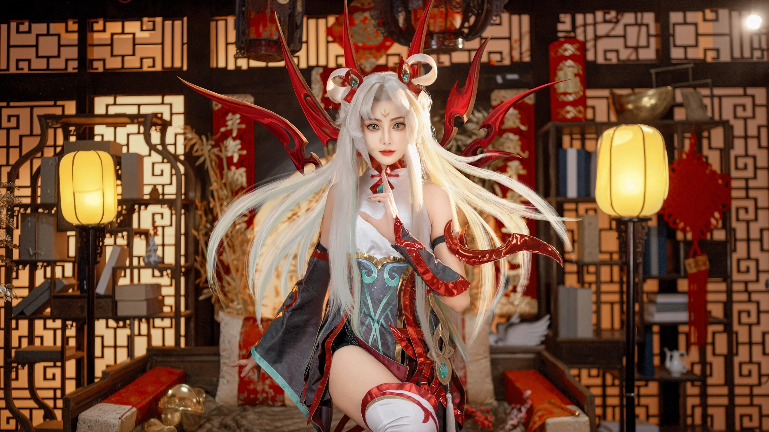 【艾瑞莉婭cos】英雄聯盟，用剪紙仙靈呈現傳統年味 - 第 1 張