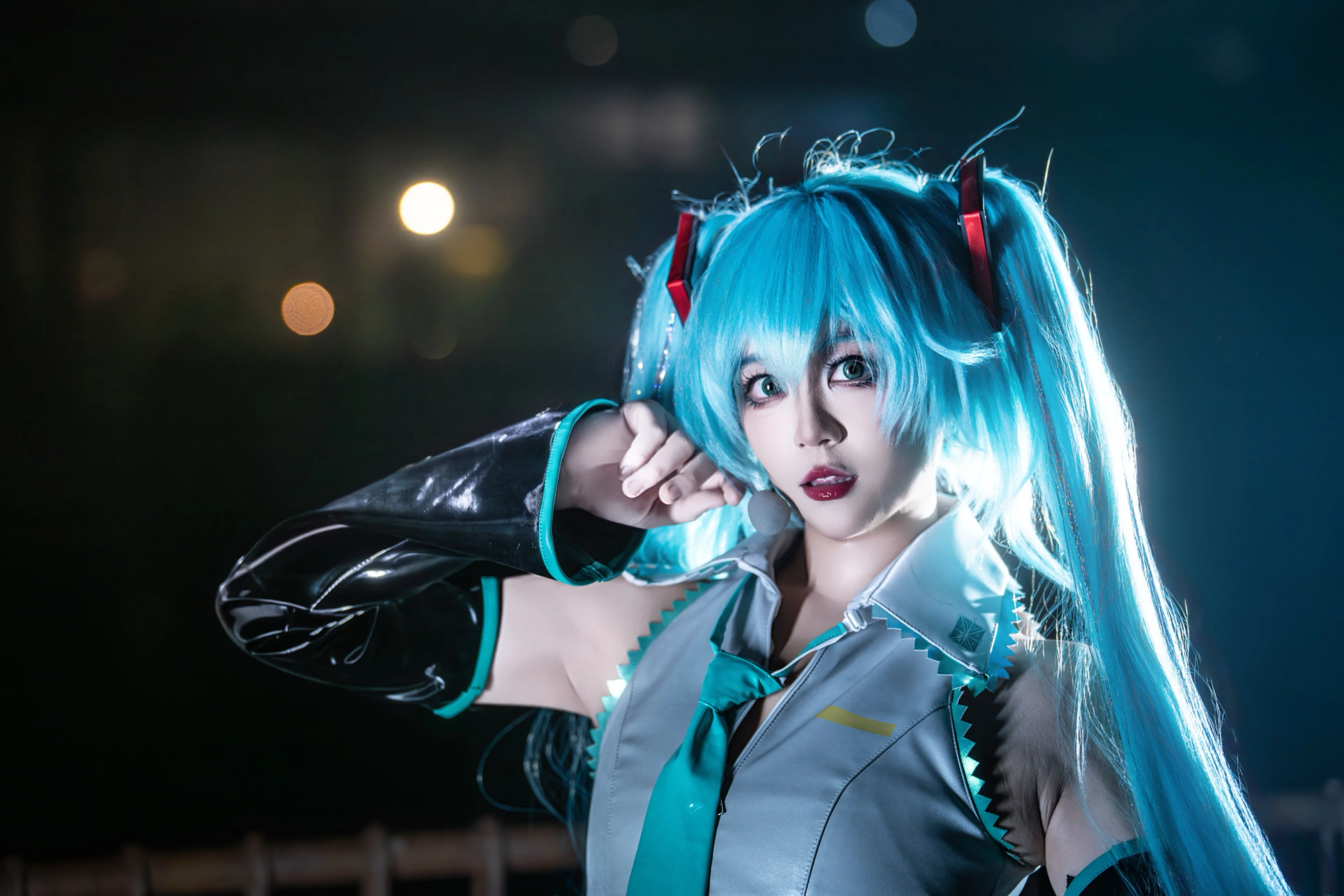 【初音未来cos】夜色与光影中的Miku正片分享 - 第 7 张