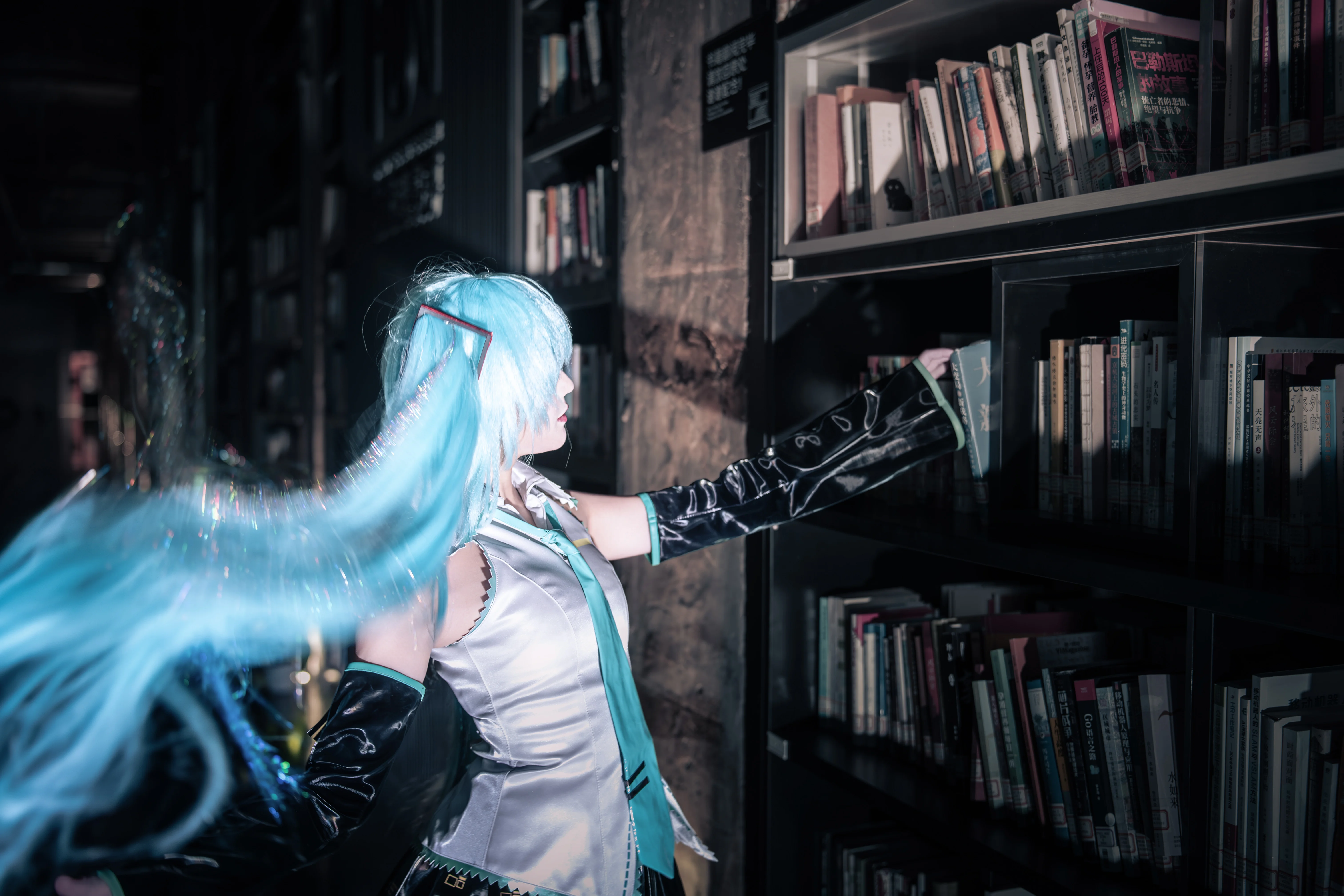 【初音未来cos】夜色与光影中的Miku正片分享 - 第 9 张