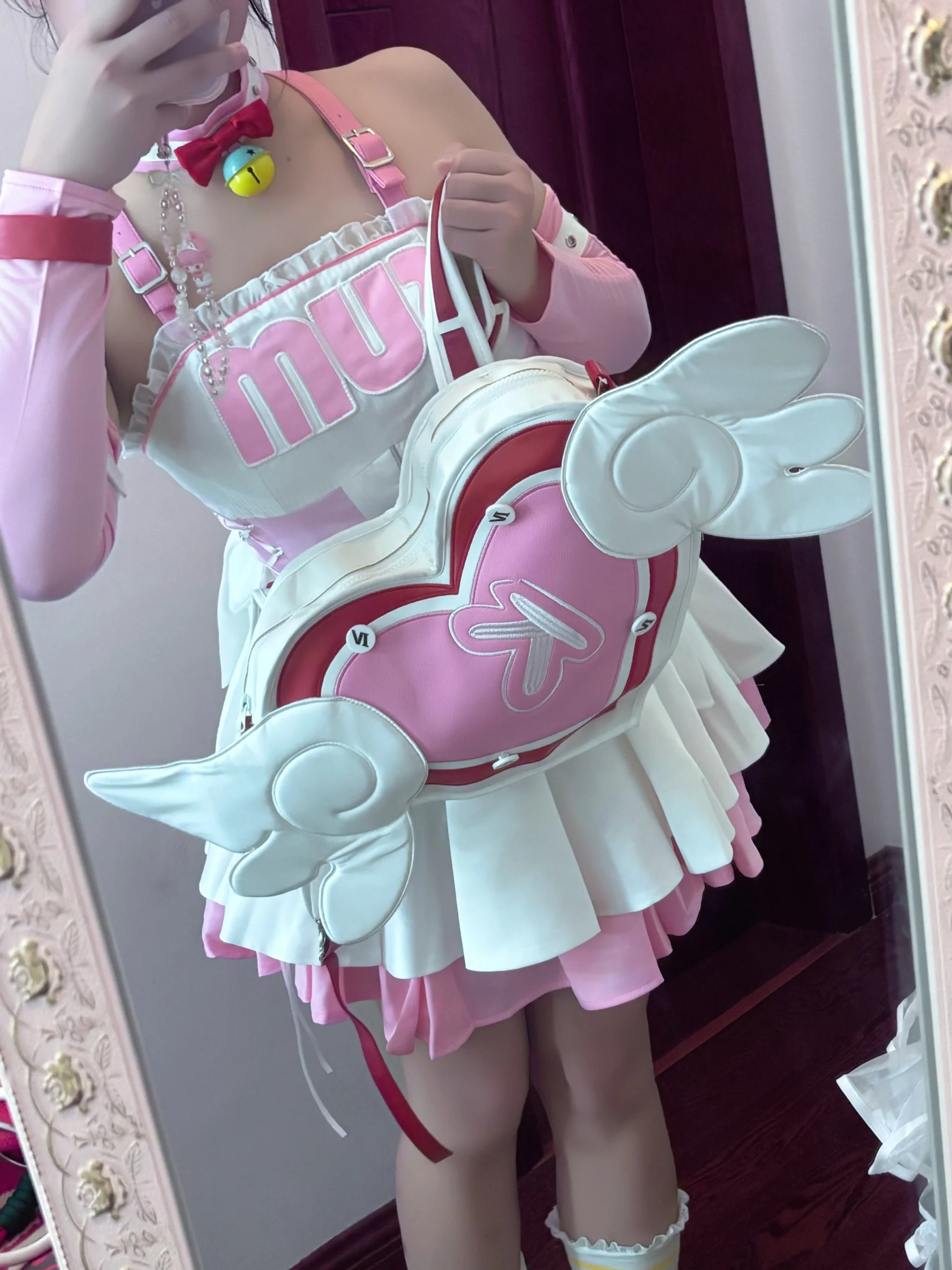 【エリとチナツ コスプレ】『ゼンレスゾーンゼロ』コラボ衣装の試着コーデ！パニエで魅せるアイドル感 - 8 枚目