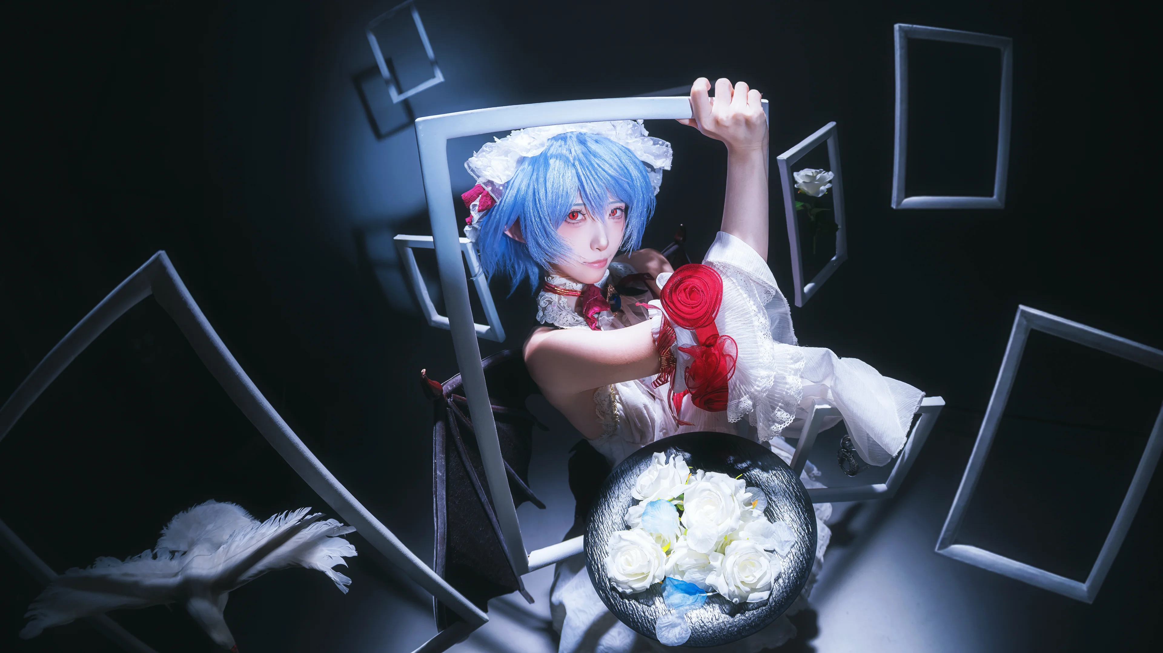 【蕾米莉亚cos】东方Project二设女仆装正片，暗影冷光里的红眸