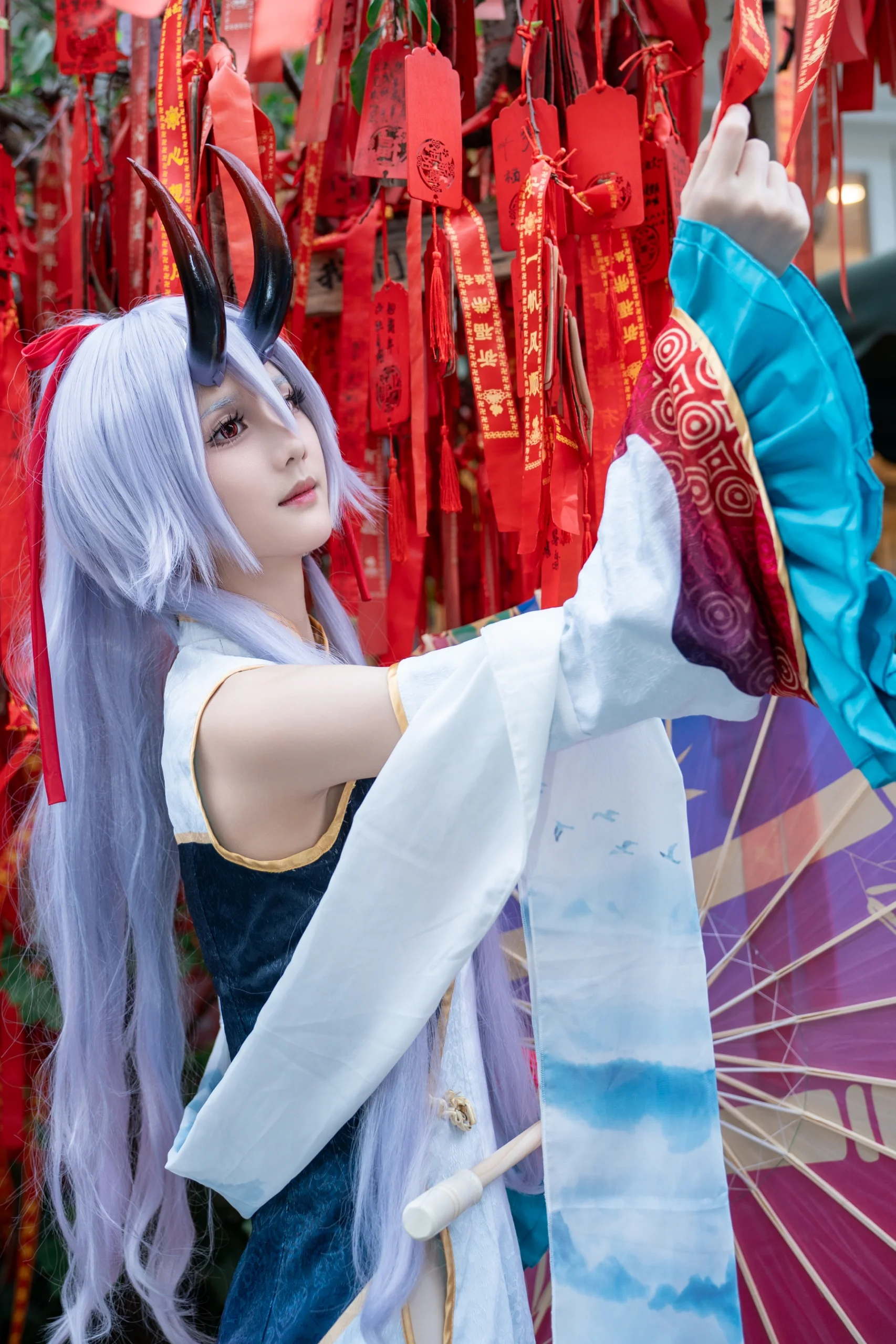 【巴御前cos】手持红蓝油纸伞，在FGO的国风画卷里漫步 - 第 2 张