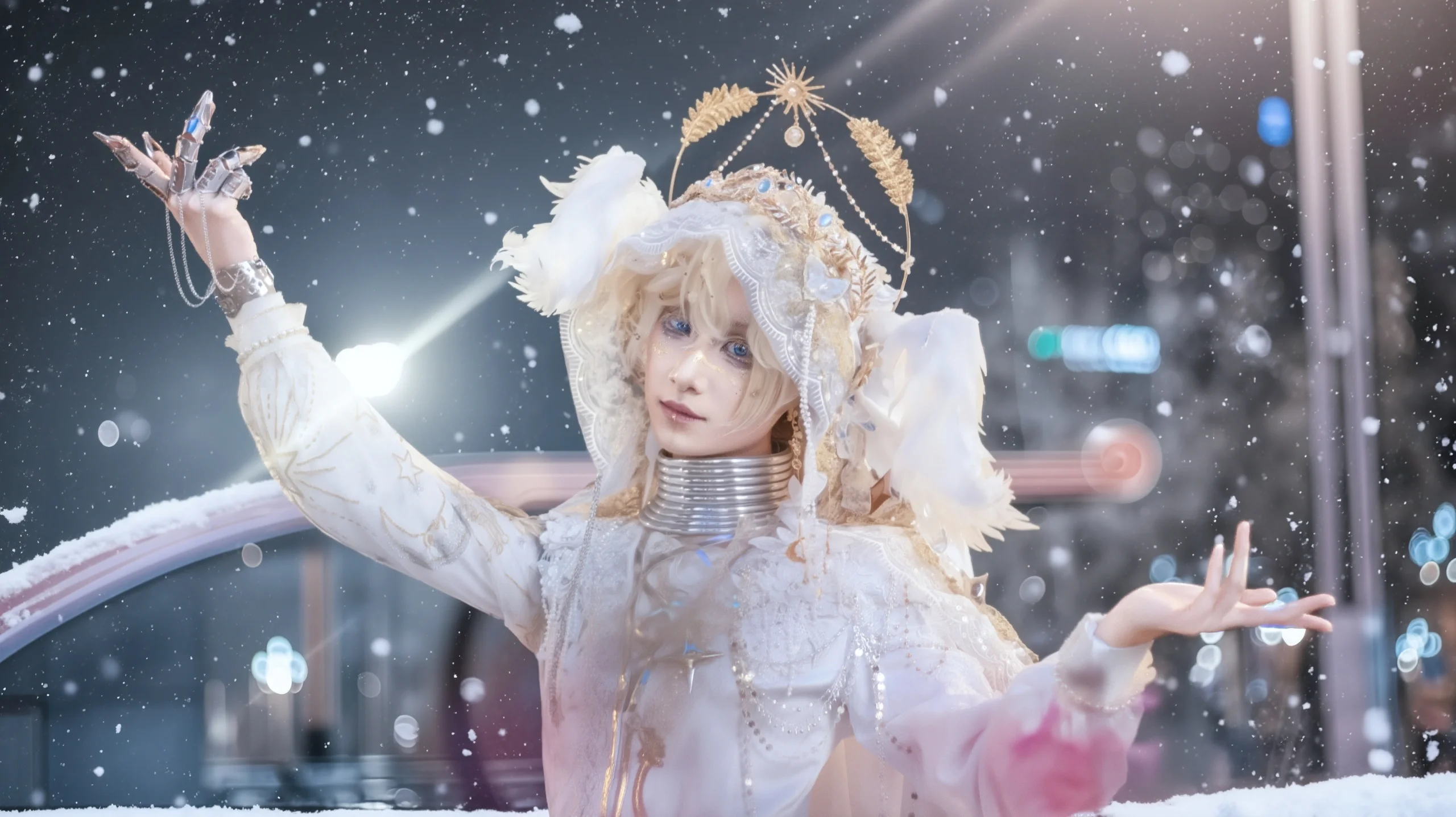 【月相先知cos】第五人格雪凝晦月实景拍摄，感受宿命的重量 - 第 10 张