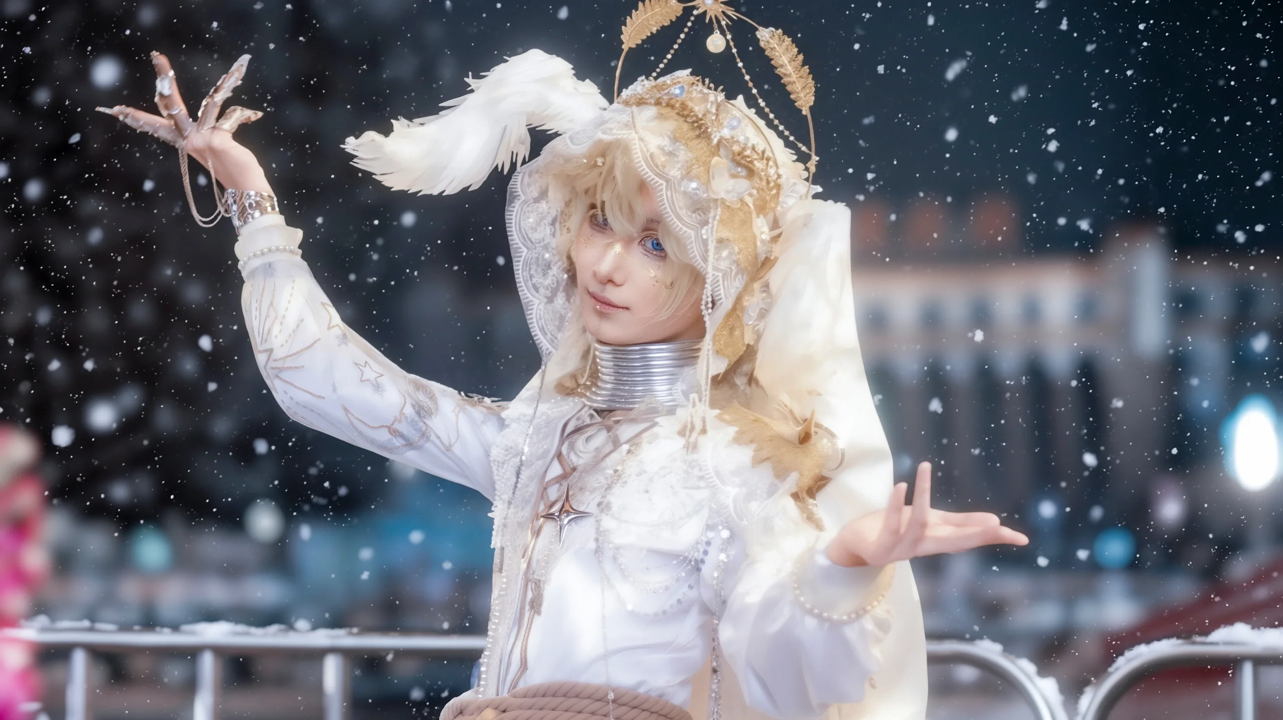 【月相先知cos】第五人格雪凝晦月实景拍摄，感受宿命的重量 - 第 6 张