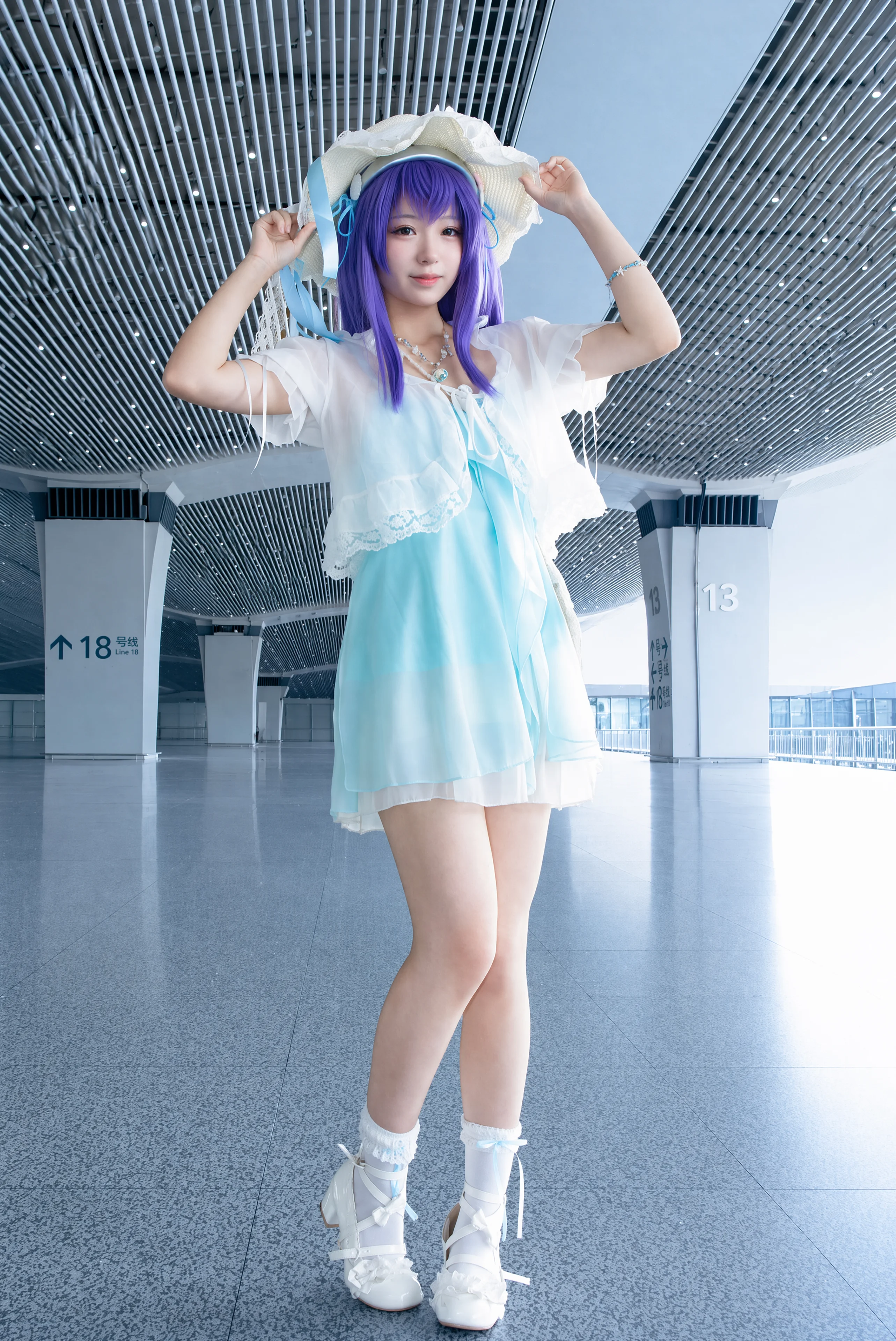 [Xishi Cosplay] Honor of Kings Bai Yutang Headcanon: A Cool Vacation Girl in the Subway Station