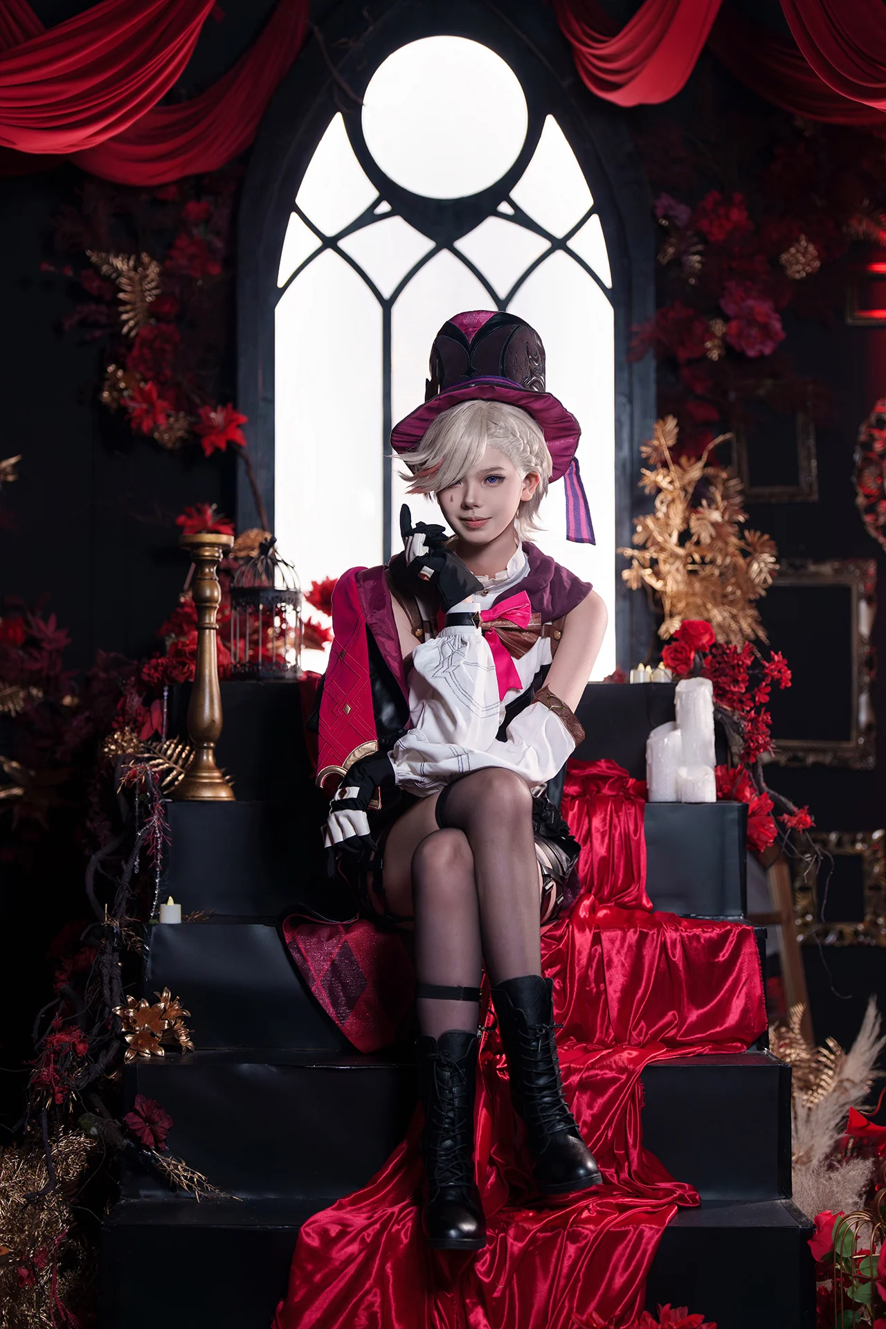 【林尼cos】壁炉之家的魔术师，黑丝与礼帽的暗夜魔术