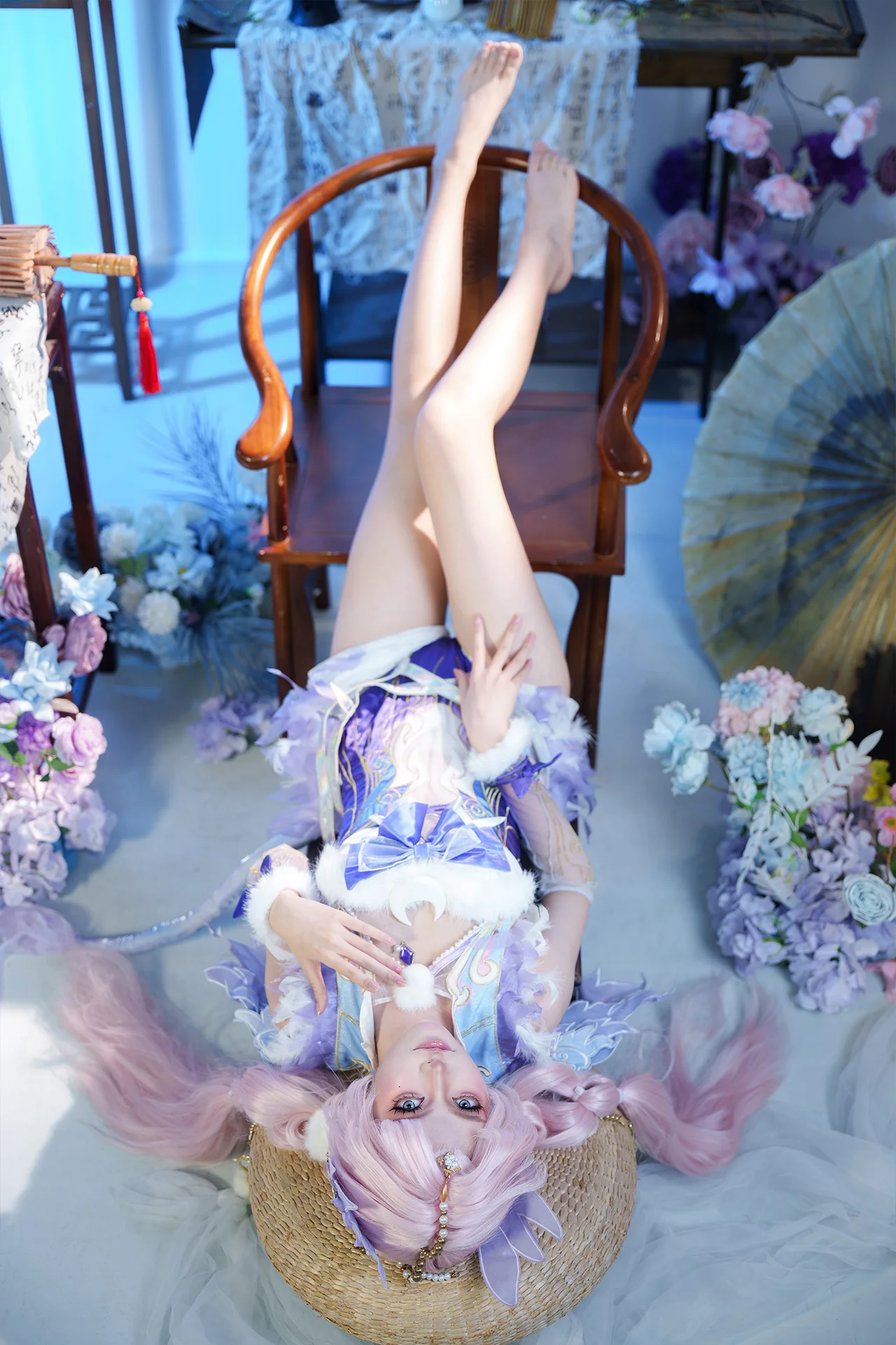 【殷紫萍cos】永劫无间手游，想要金长剑也要经常见 - 第 1 张
