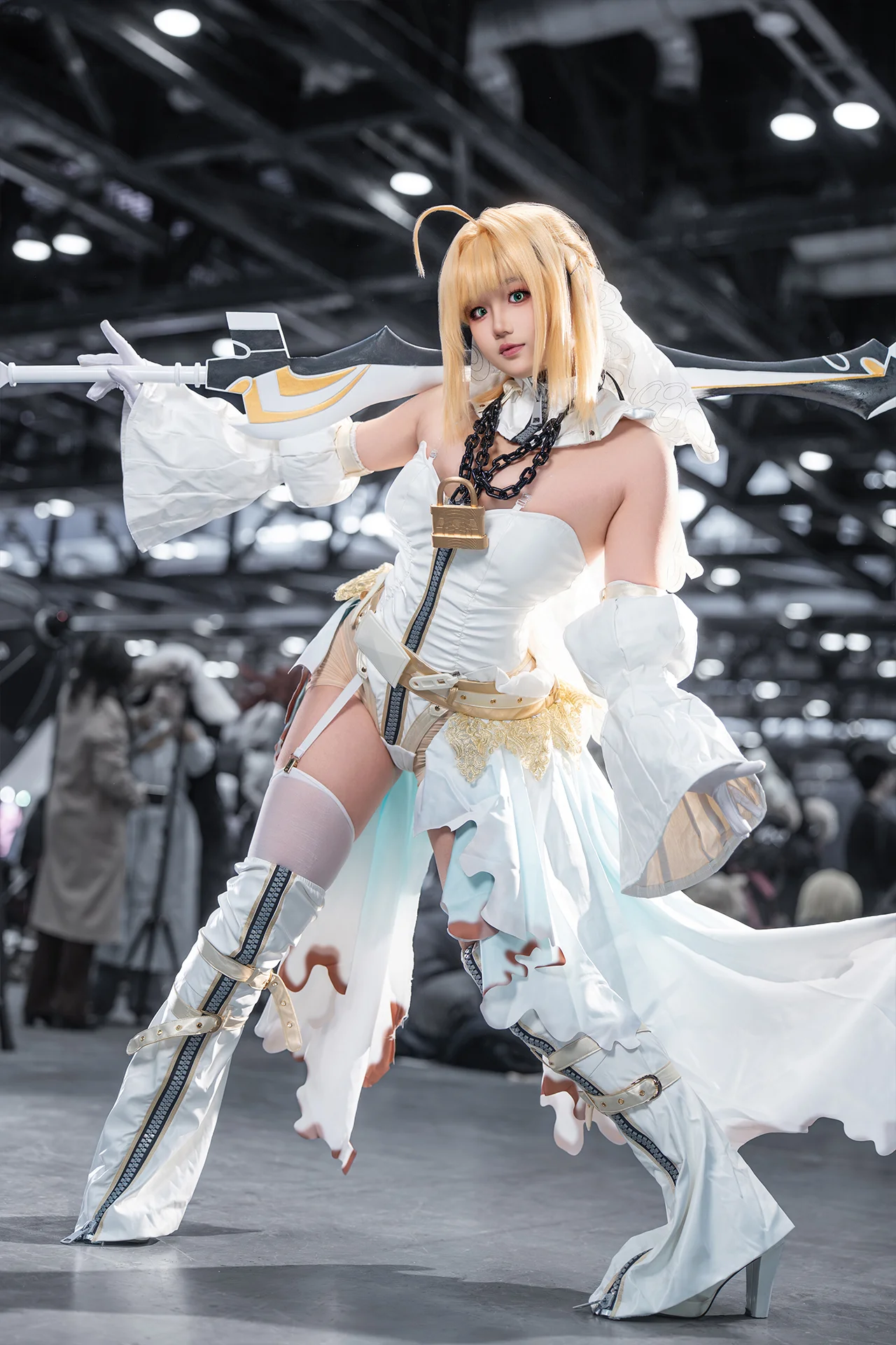 【尼禄花嫁cos】Fate/Grand Order，那柄大剑与白纱的战斗新娘 - 第 1 张