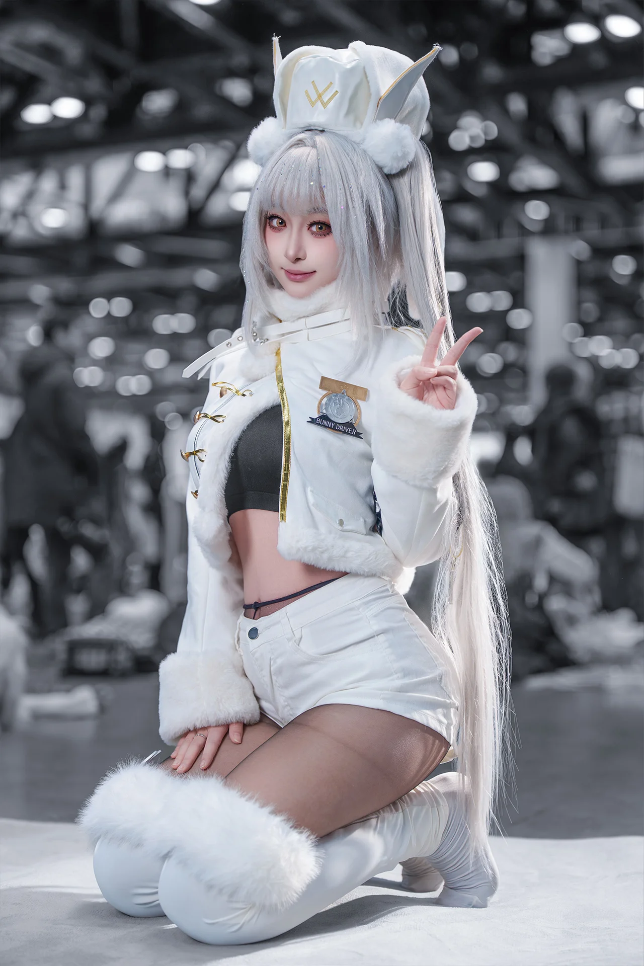 【白兔布兰儿cos】胜利女神新的希望 幸运特快专列今日发车 - 第 3 张