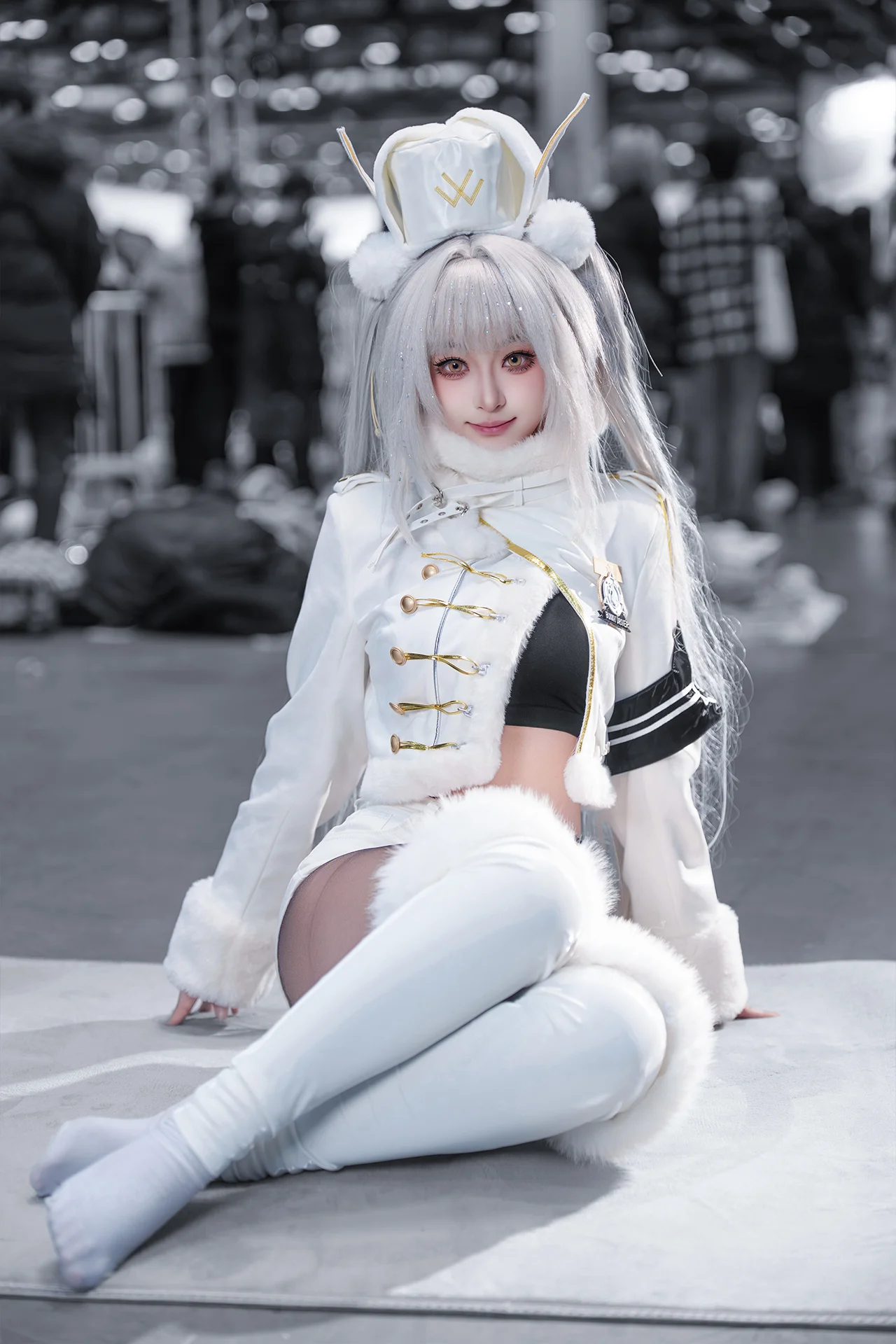 【白兔布兰儿cos】胜利女神新的希望 幸运特快专列今日发车 - 第 4 张