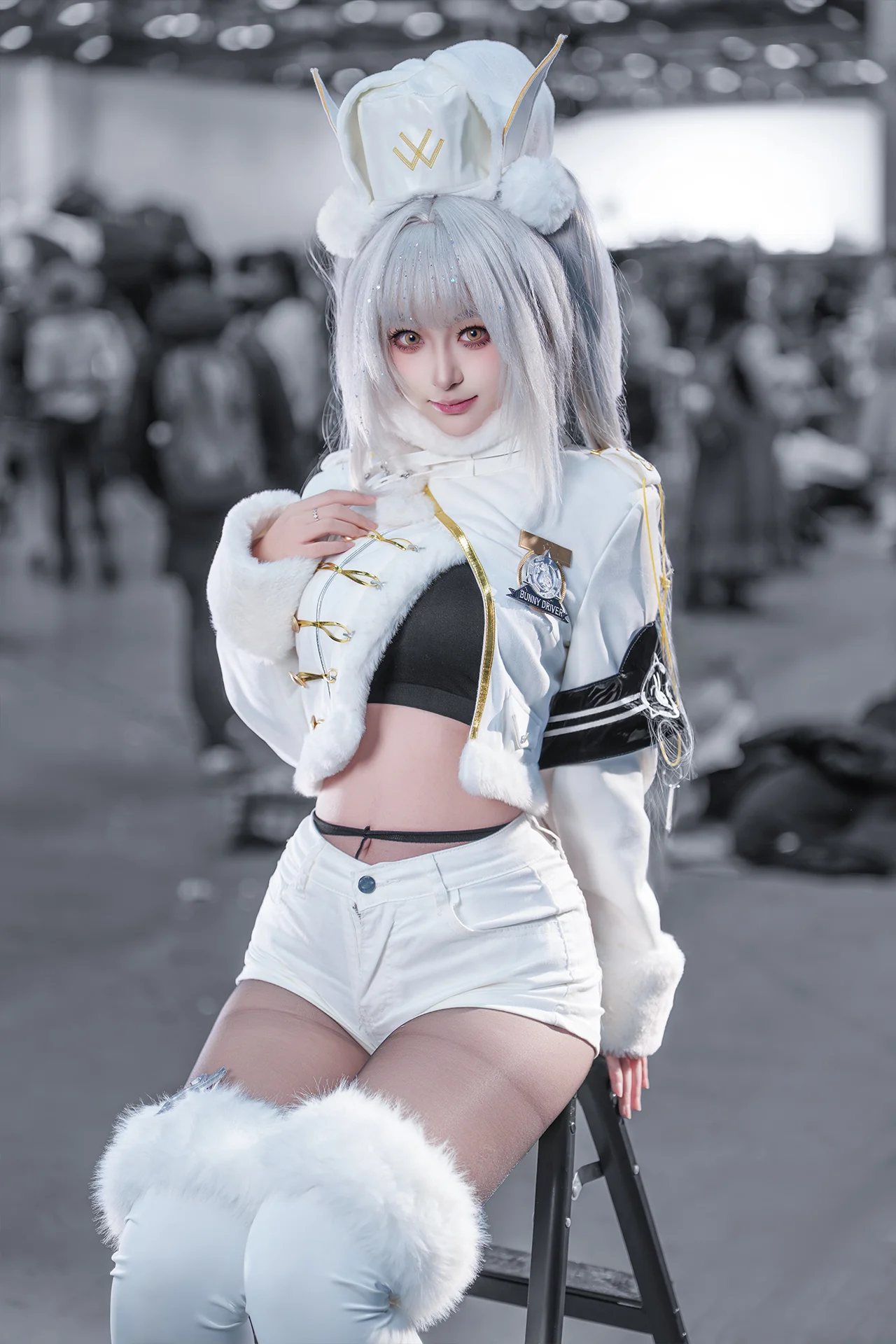 【白兔布兰儿cos】胜利女神新的希望 幸运特快专列今日发车 - 第 5 张