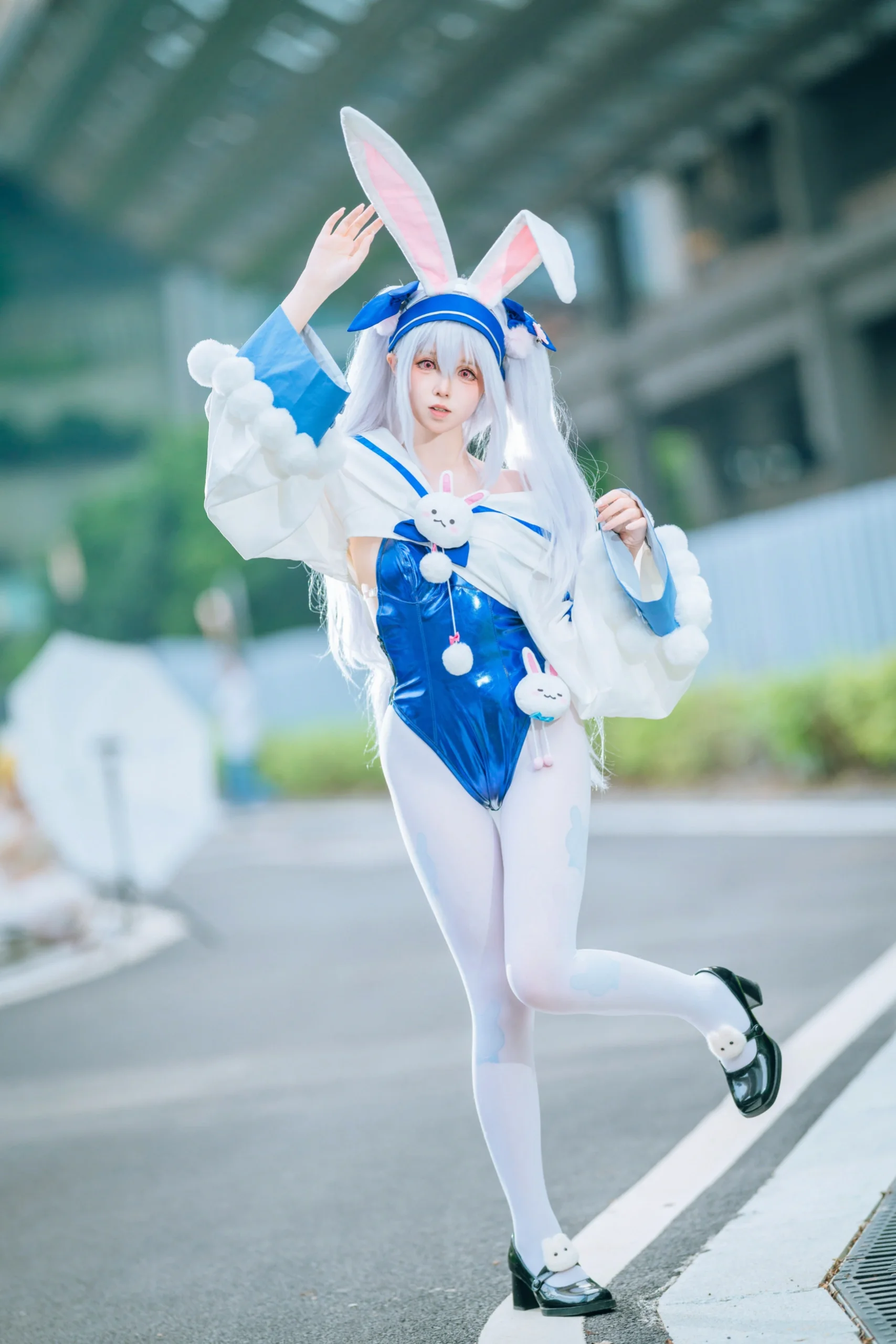 [Laffey cosplay] Azur Lane Bunny Girl Convention Outdoor Photoshoot Return Photos - Image 3