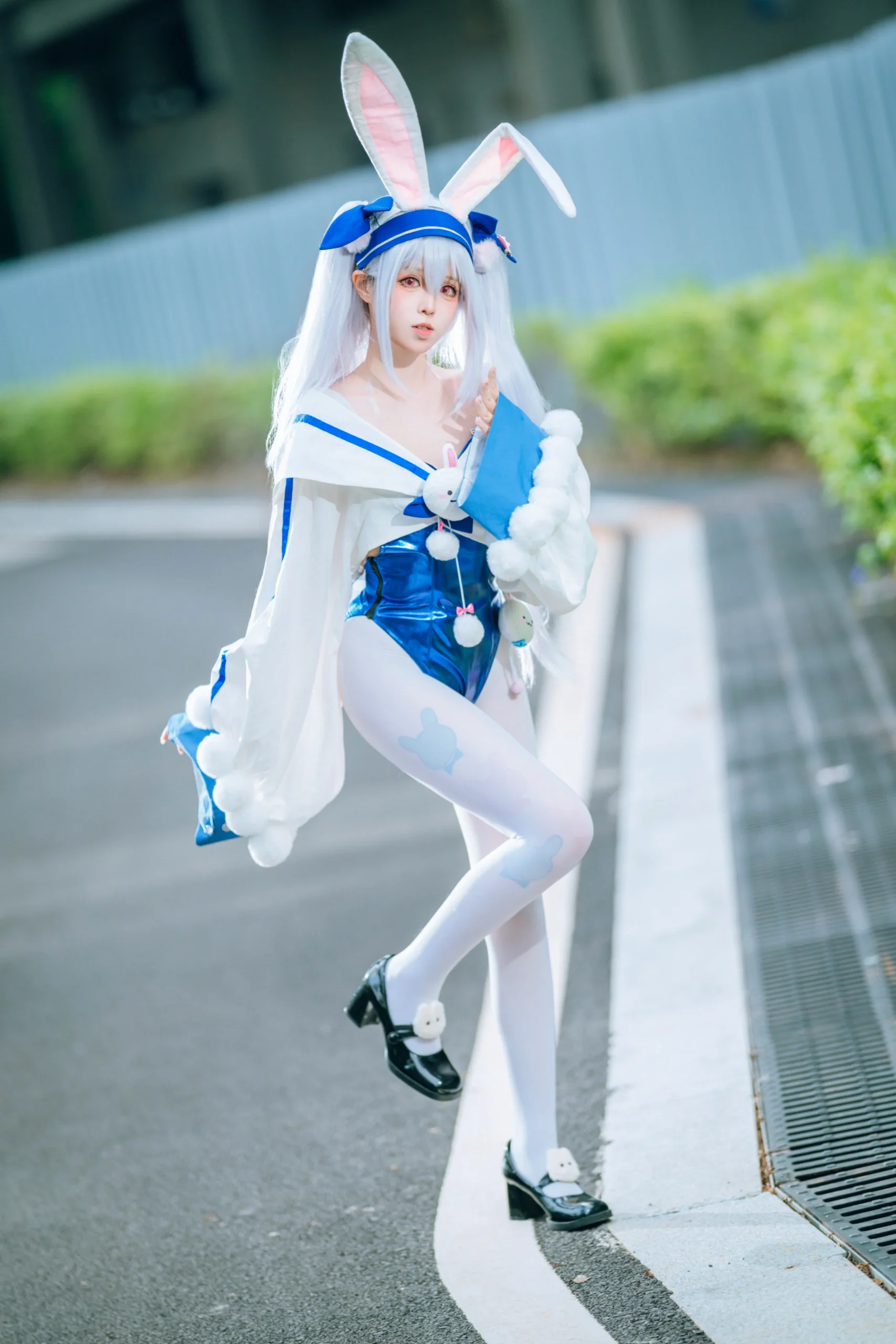 [Laffey cosplay] Azur Lane Bunny Girl Convention Outdoor Photoshoot Return Photos - Image 4