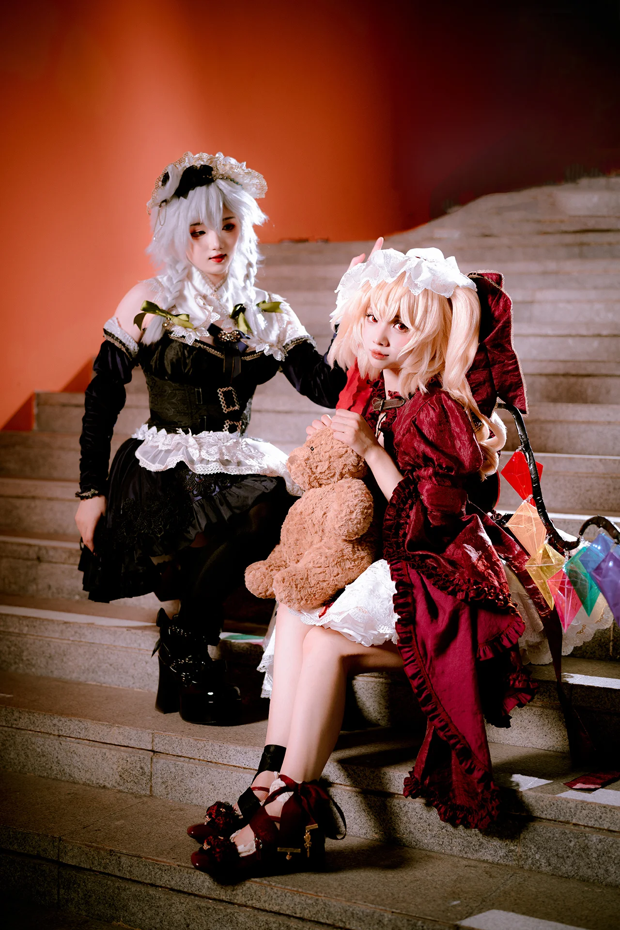 【芙兰朵露与咲夜cos】东方project的逆光阶梯时刻