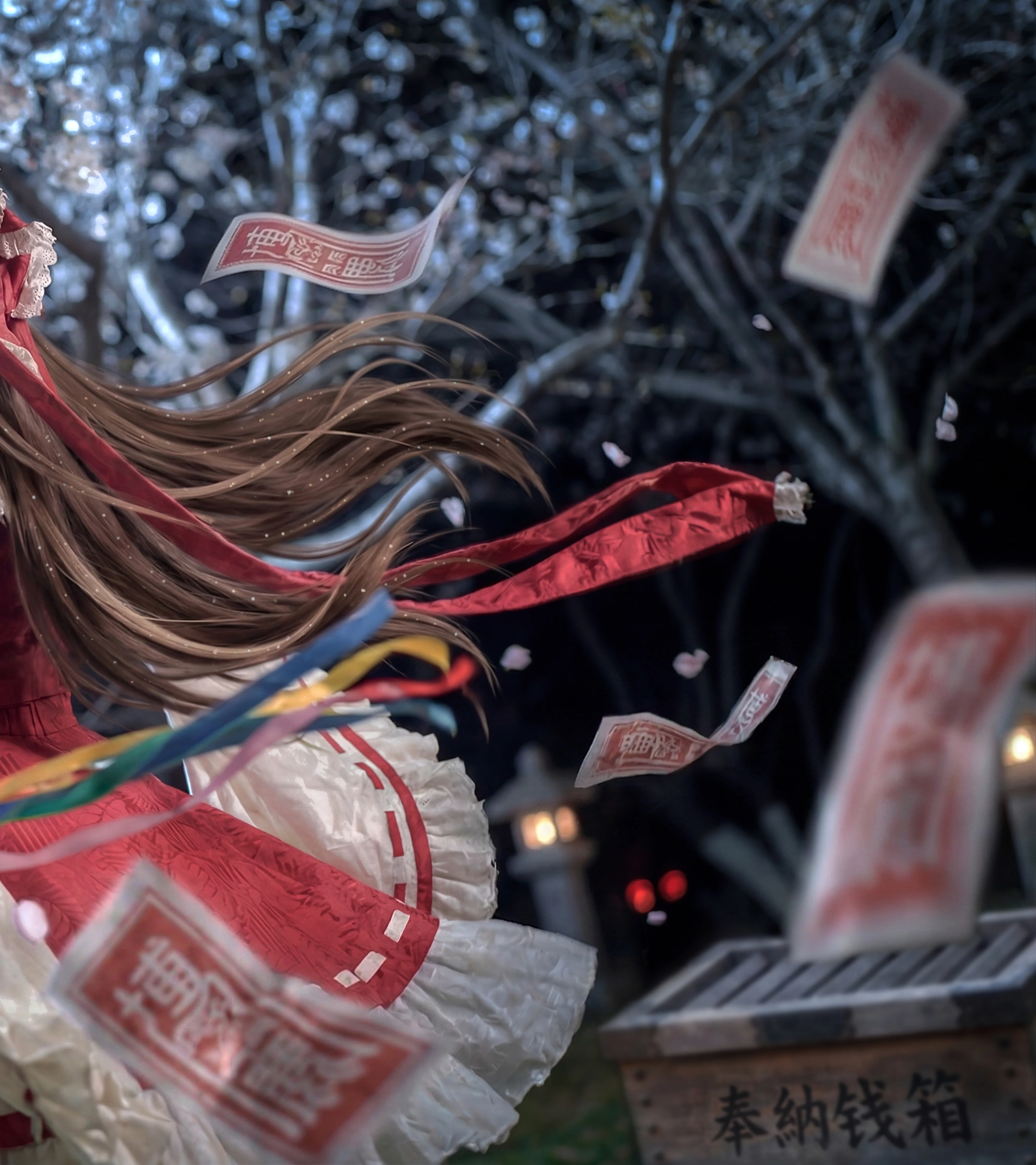 【博丽灵梦cos】东方project夜樱飞舞下的巫女 - 第 2 张