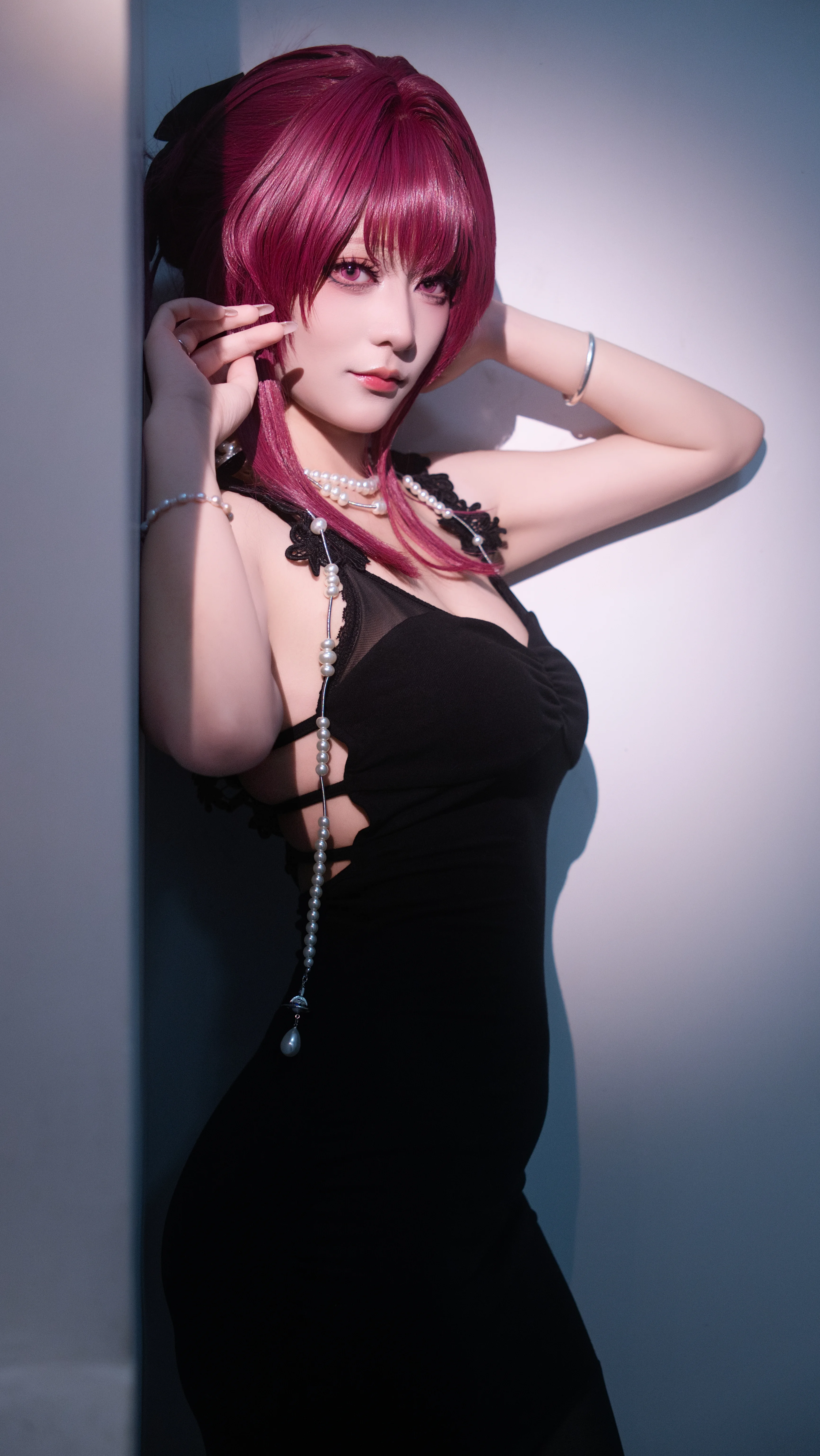 【Kafka Cosplay】Elegance and Danger in Honkai: Star Rail - Image 3