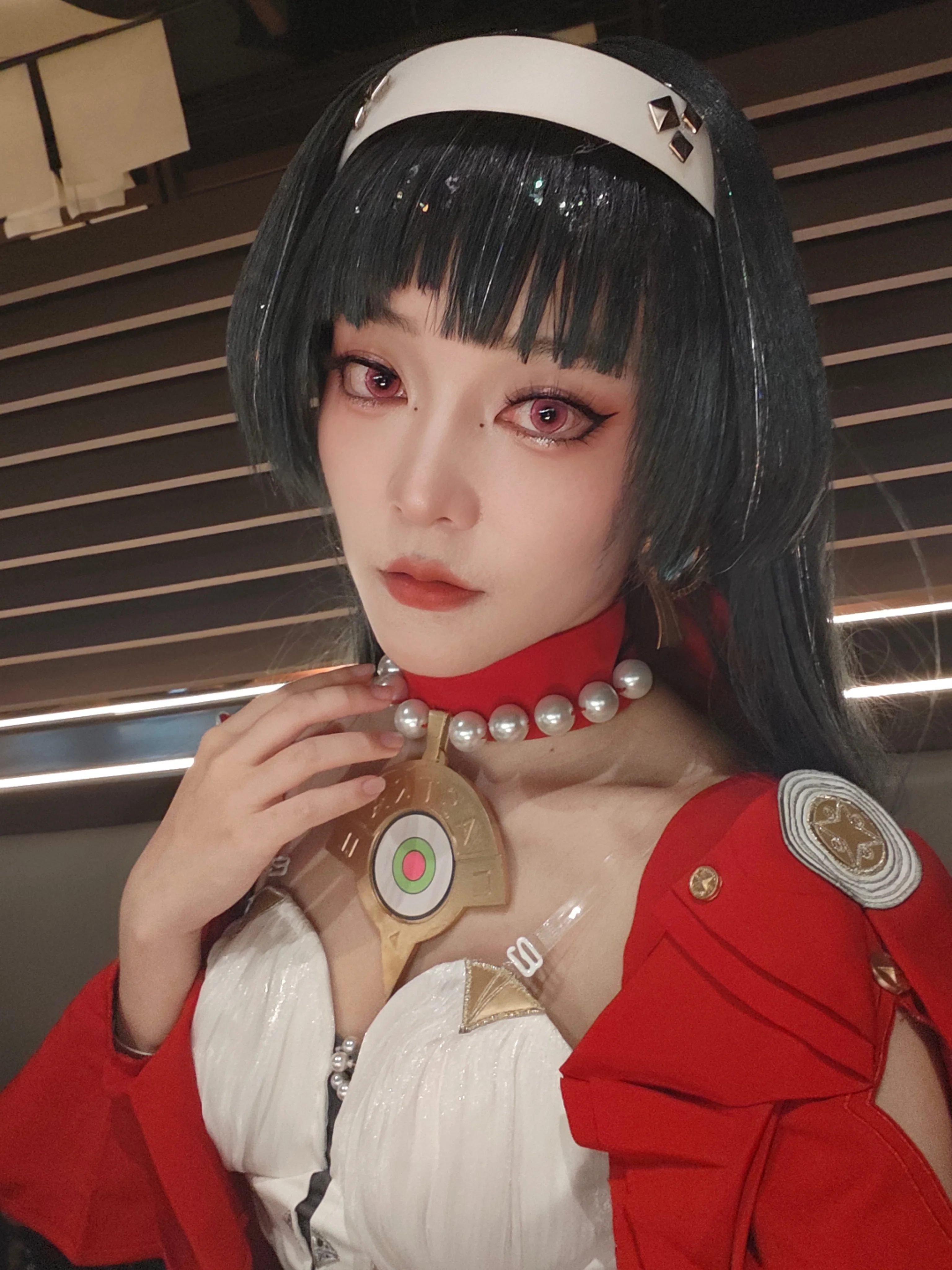 【耀嘉音cos】绝区零里的天琴座，与水面和微风做伴 - 第 3 张