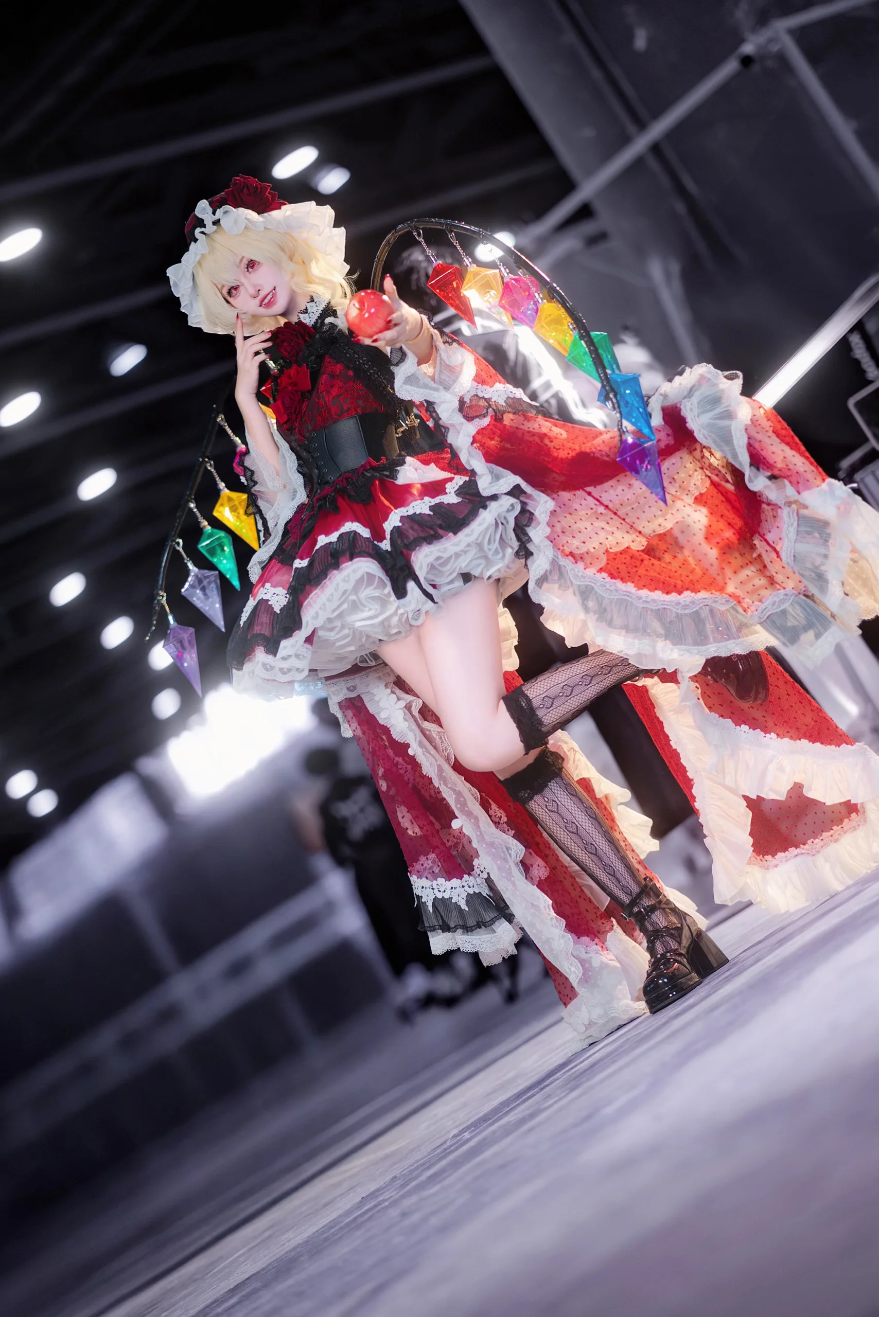 【芙兰朵露cos】东方project的绯红恶魔，广州萤火虫场照返图 - 第 3 张
