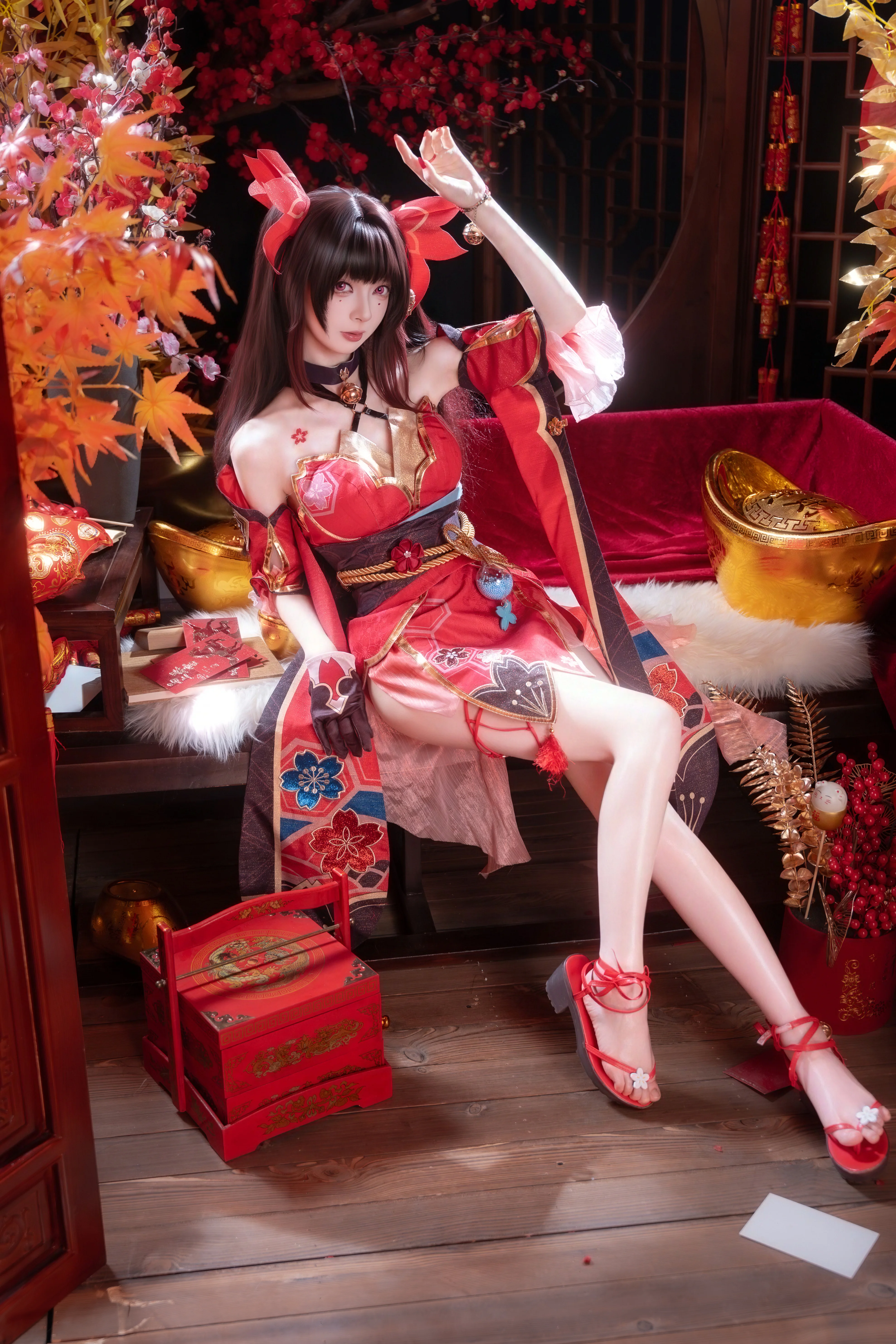 【花火cos】崩壞星穹鐵道里的紅火小惡魔，提前預熱新年 - 第 2 張