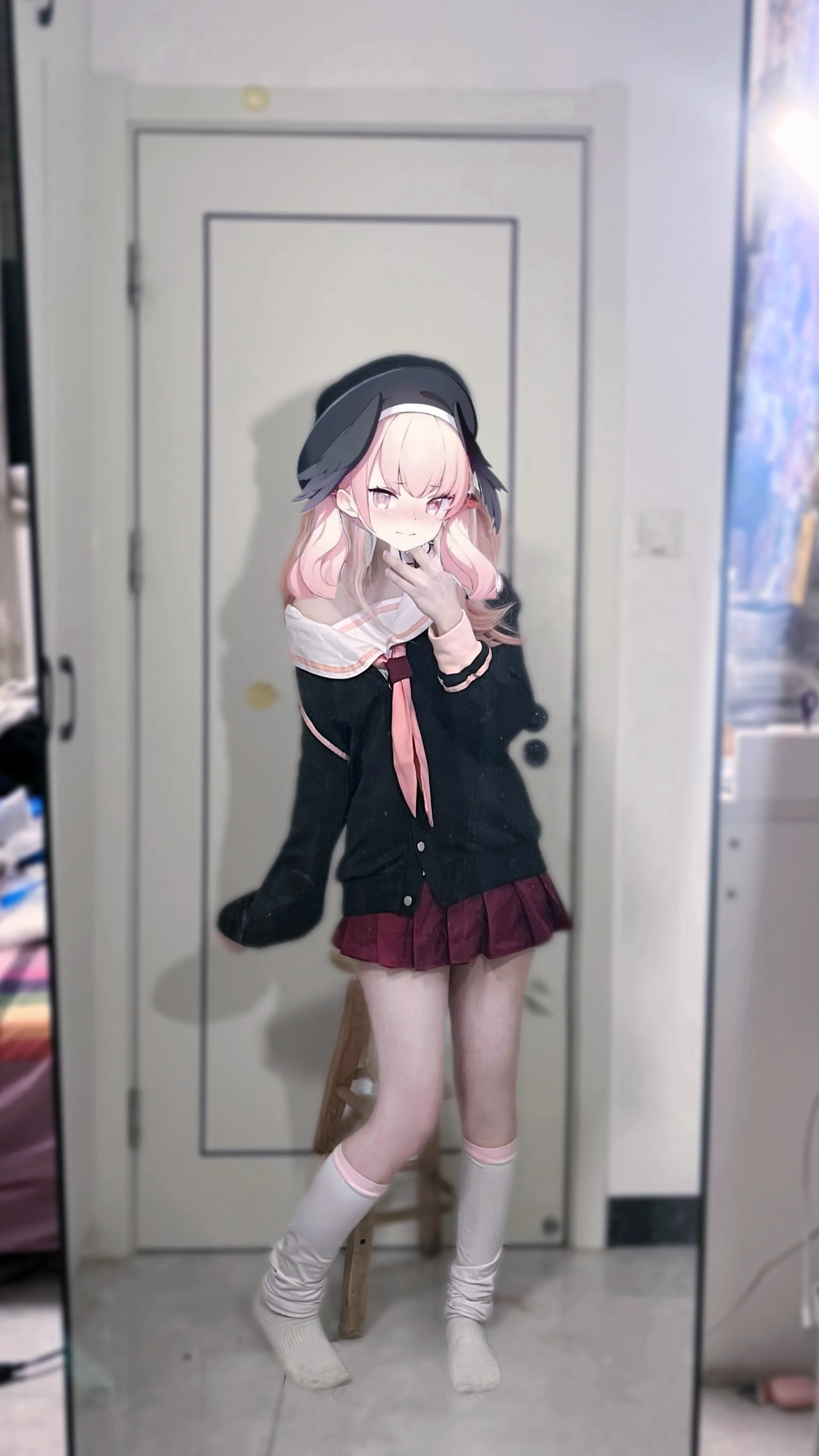 【下江小春cos】蔚蓝档案里努力还原身高的镜面自拍