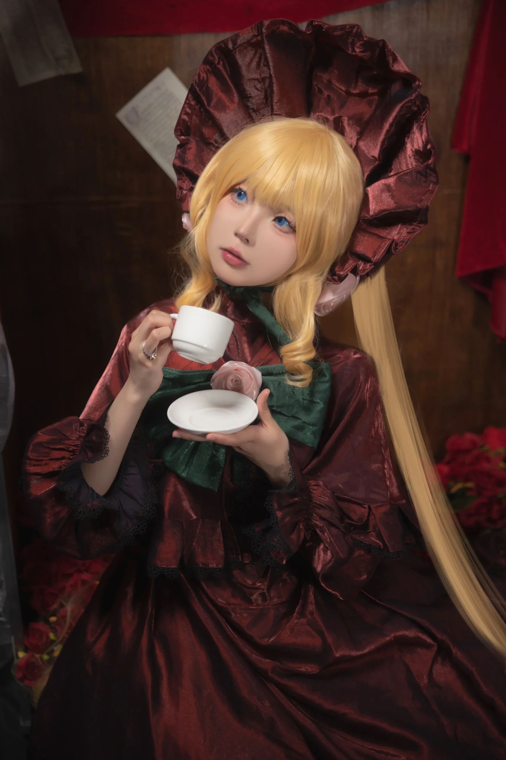 【真红cos】被遗忘的蔷薇少女，木箱中的孤独人偶 - 第 11 张