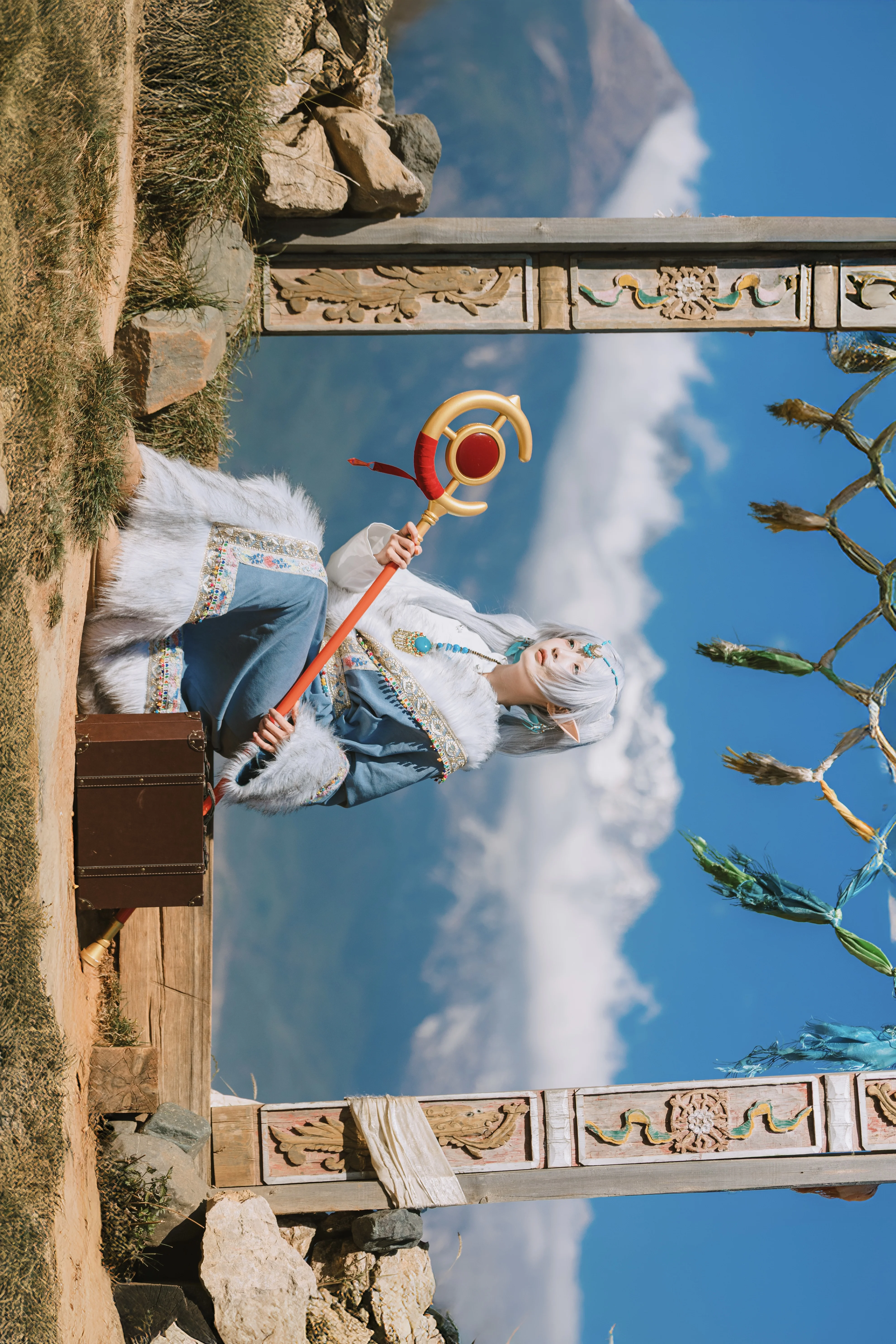 【芙莉莲cos】雪山下的精灵魔法使，在丽江吹着大风拍摄 - 第 8 张