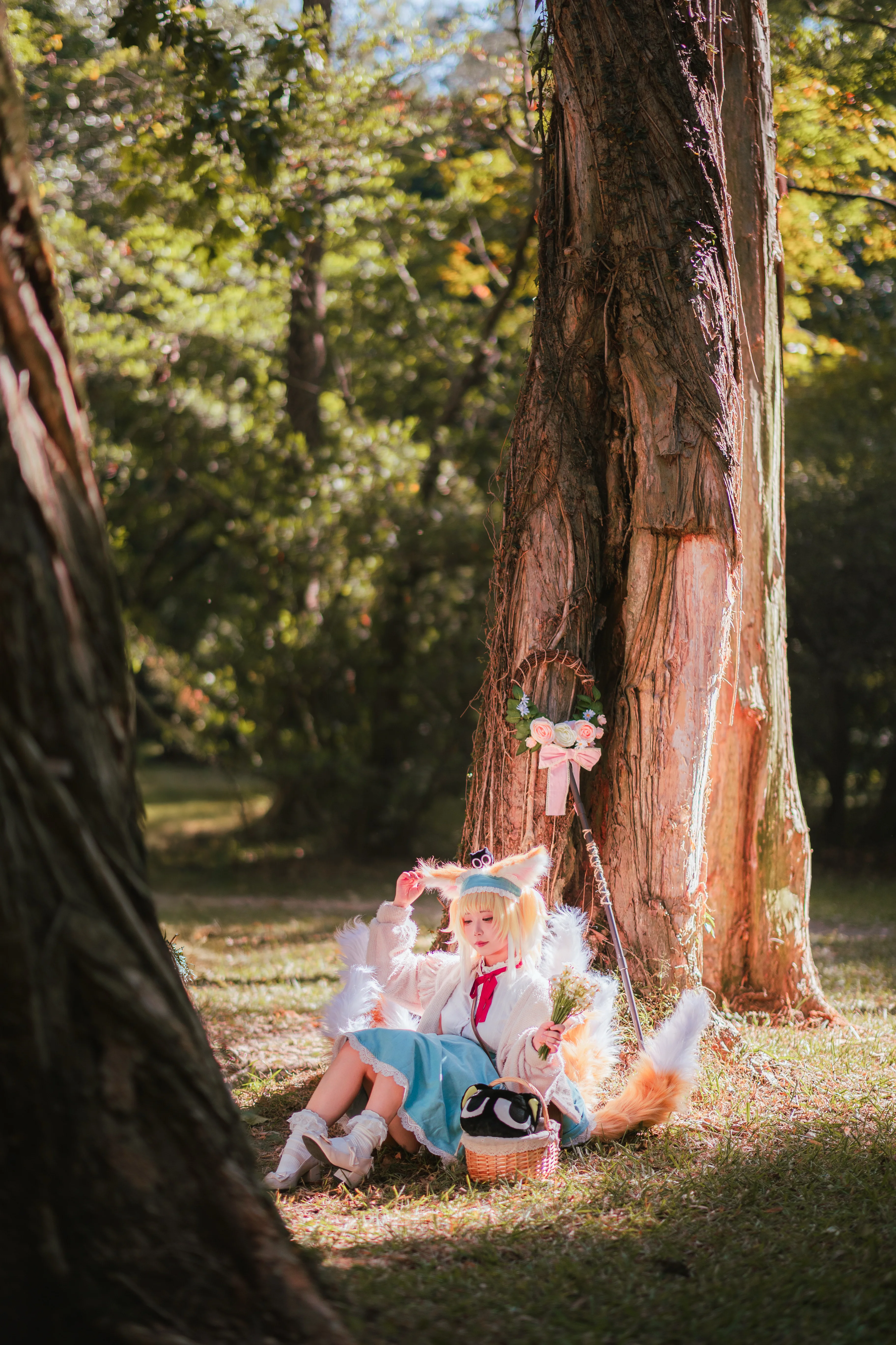[Suzuran Cosplay] Arknights: Ode to Spring, Wandering Under the Giant Banyan Tree - Image 15