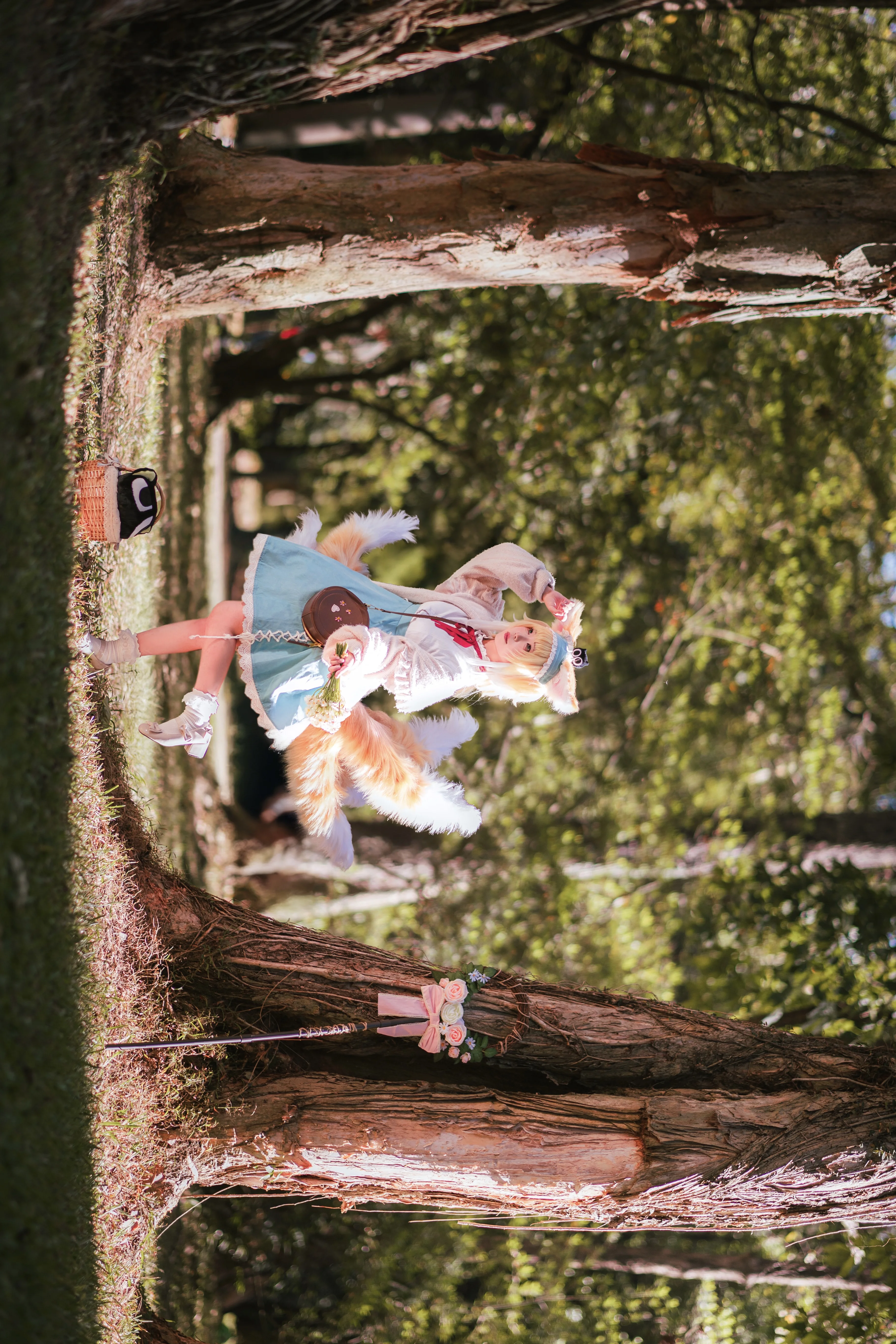 [Suzuran Cosplay] Arknights: Ode to Spring, Wandering Under the Giant Banyan Tree - Image 17