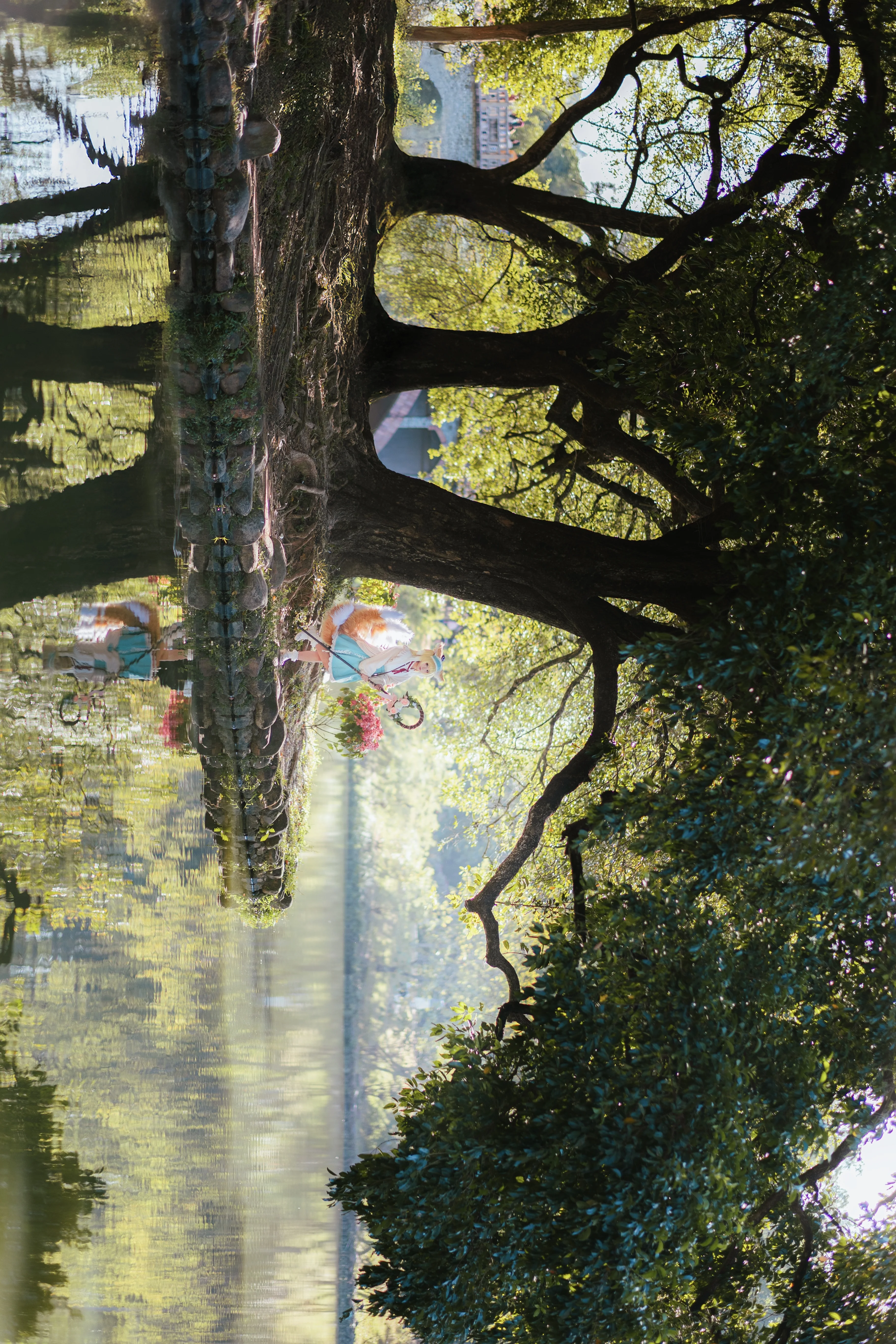 [Suzuran Cosplay] Arknights: Ode to Spring, Wandering Under the Giant Banyan Tree - Image 5