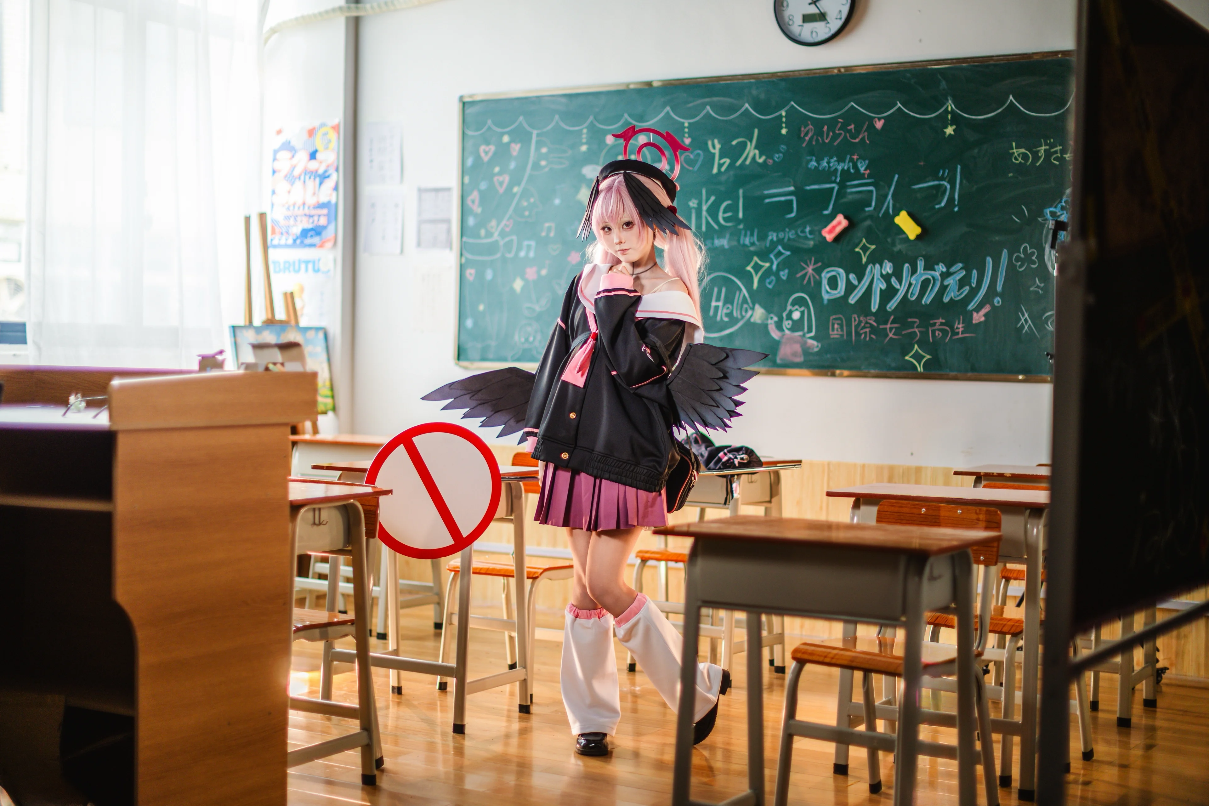 【小春cos】碧蓝档案教室里的禁止牌与日常 - 第 12 张