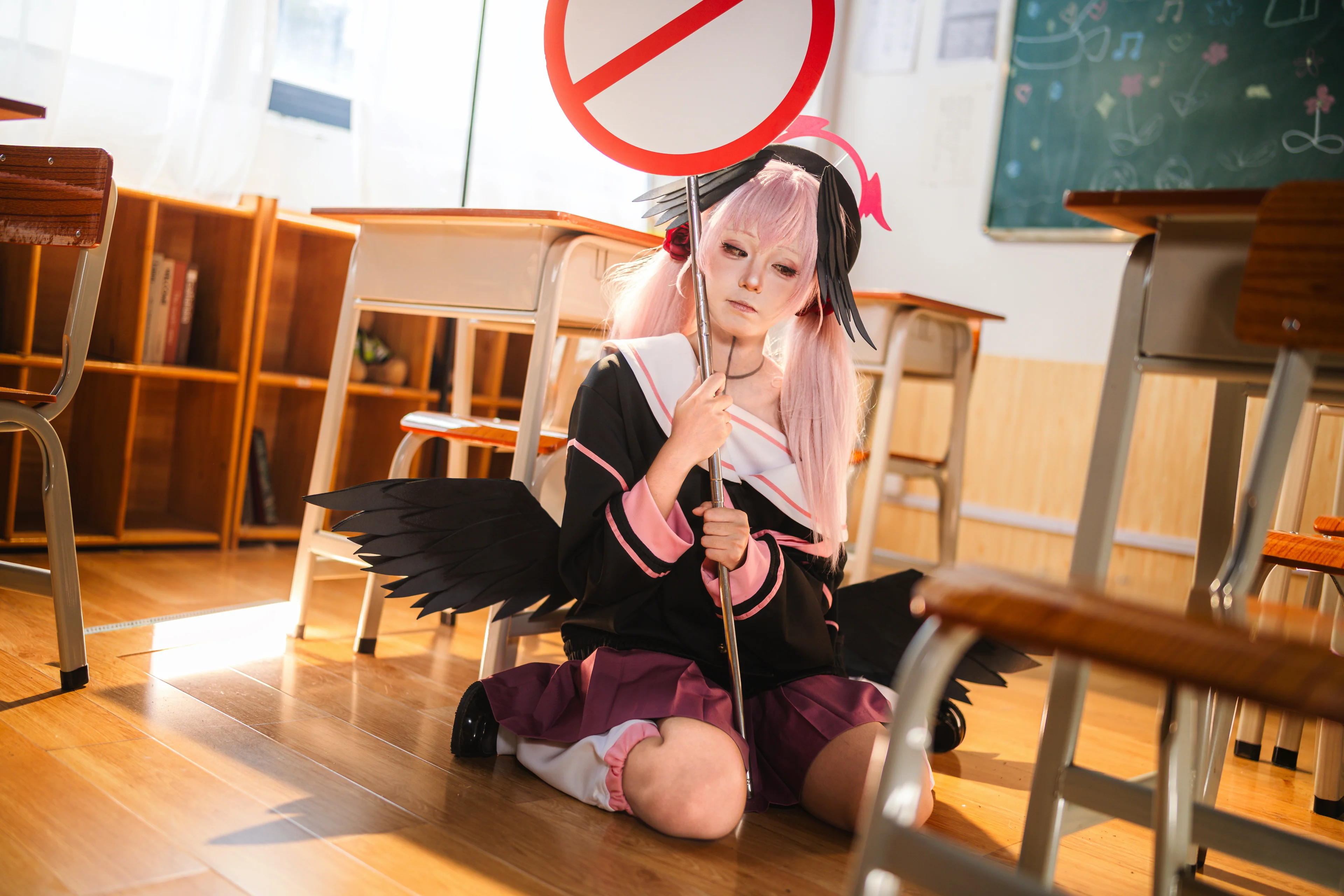 【小春cos】碧蓝档案教室里的禁止牌与日常 - 第 3 张