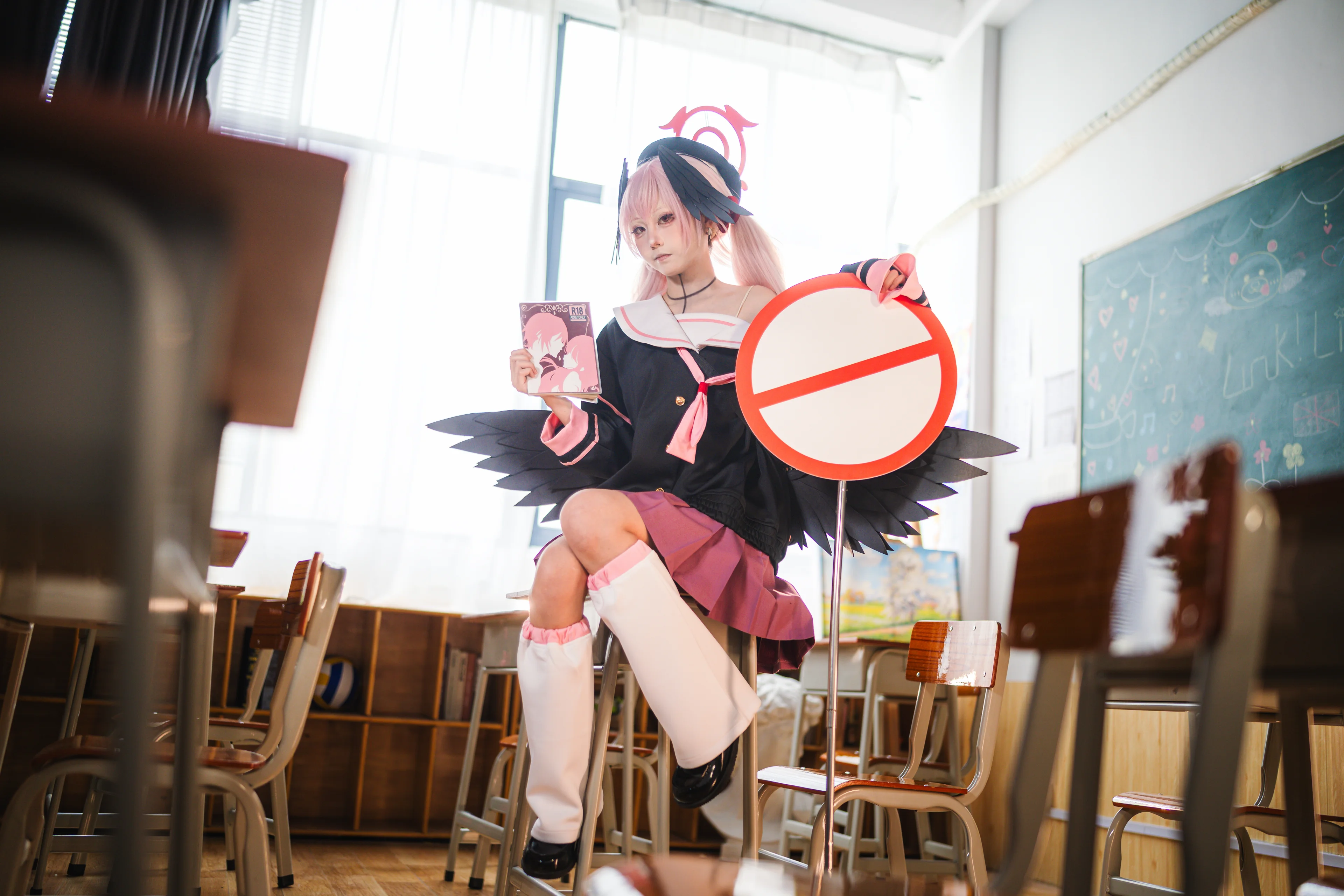 【小春cos】碧蓝档案教室里的禁止牌与日常 - 第 7 张
