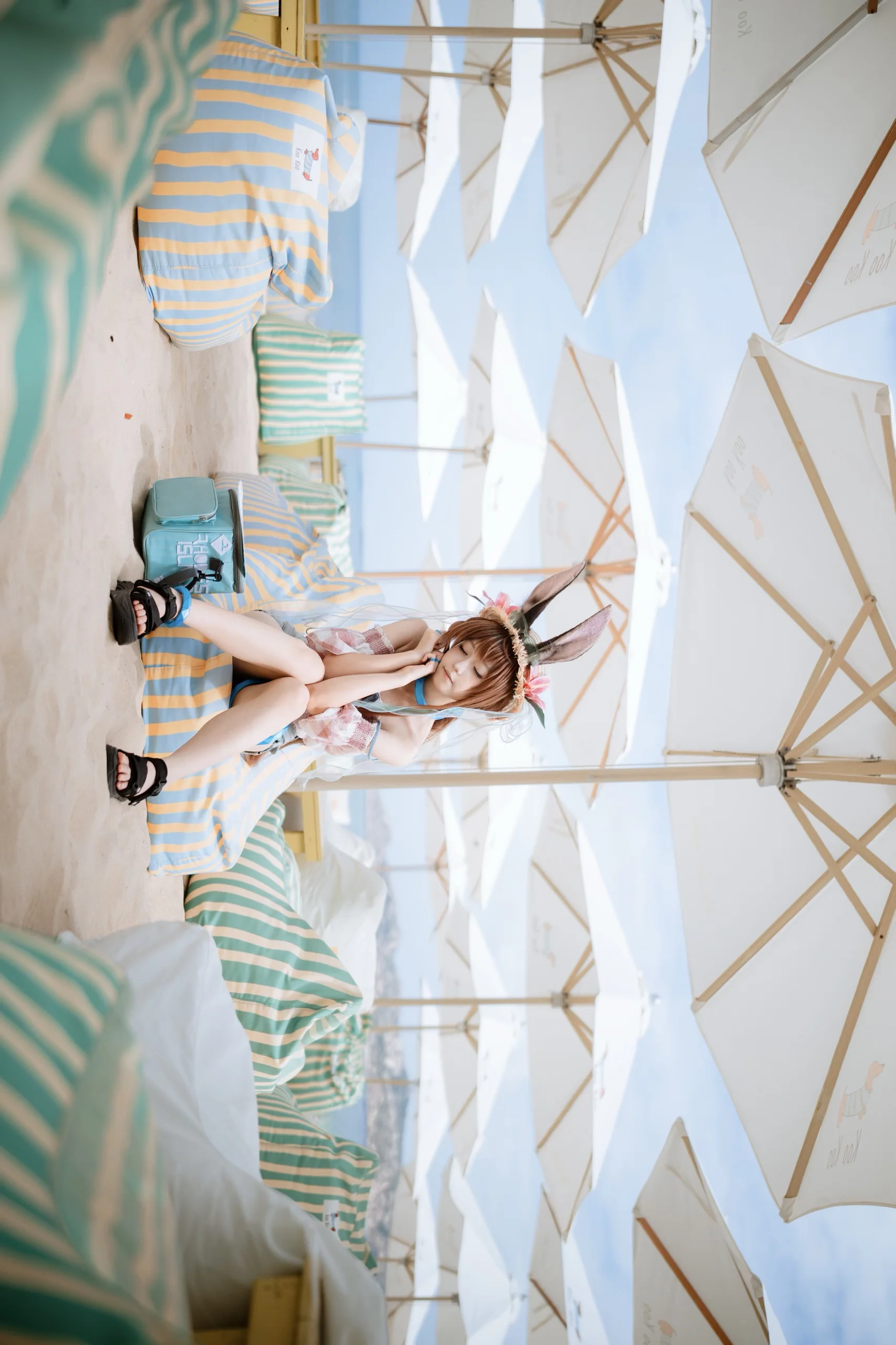 【阿米娅cos】夏日海滩的清爽，阳光下的火蓝之心 - 第 16 张