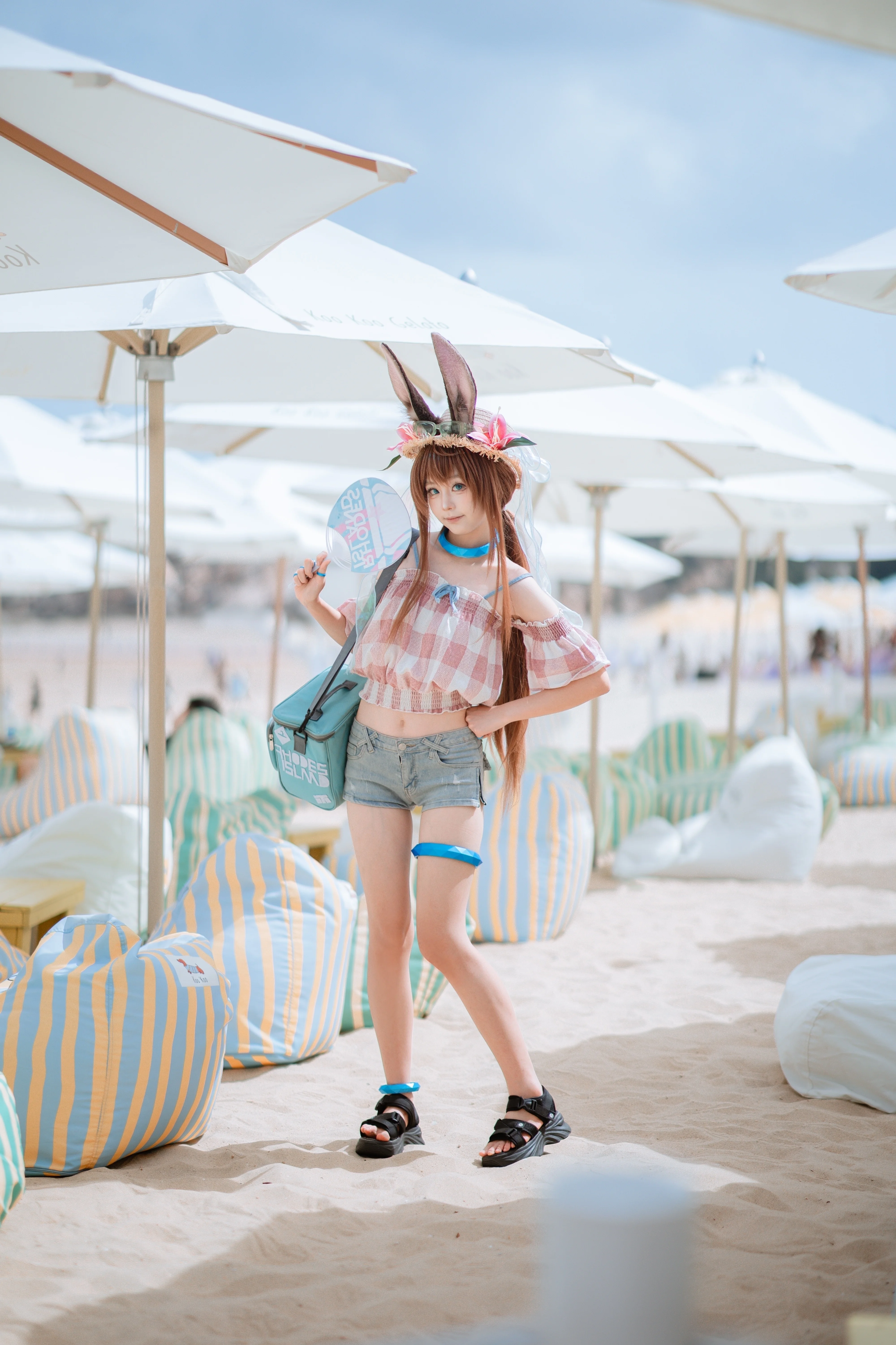 【阿米娅cos】夏日海滩的清爽，阳光下的火蓝之心