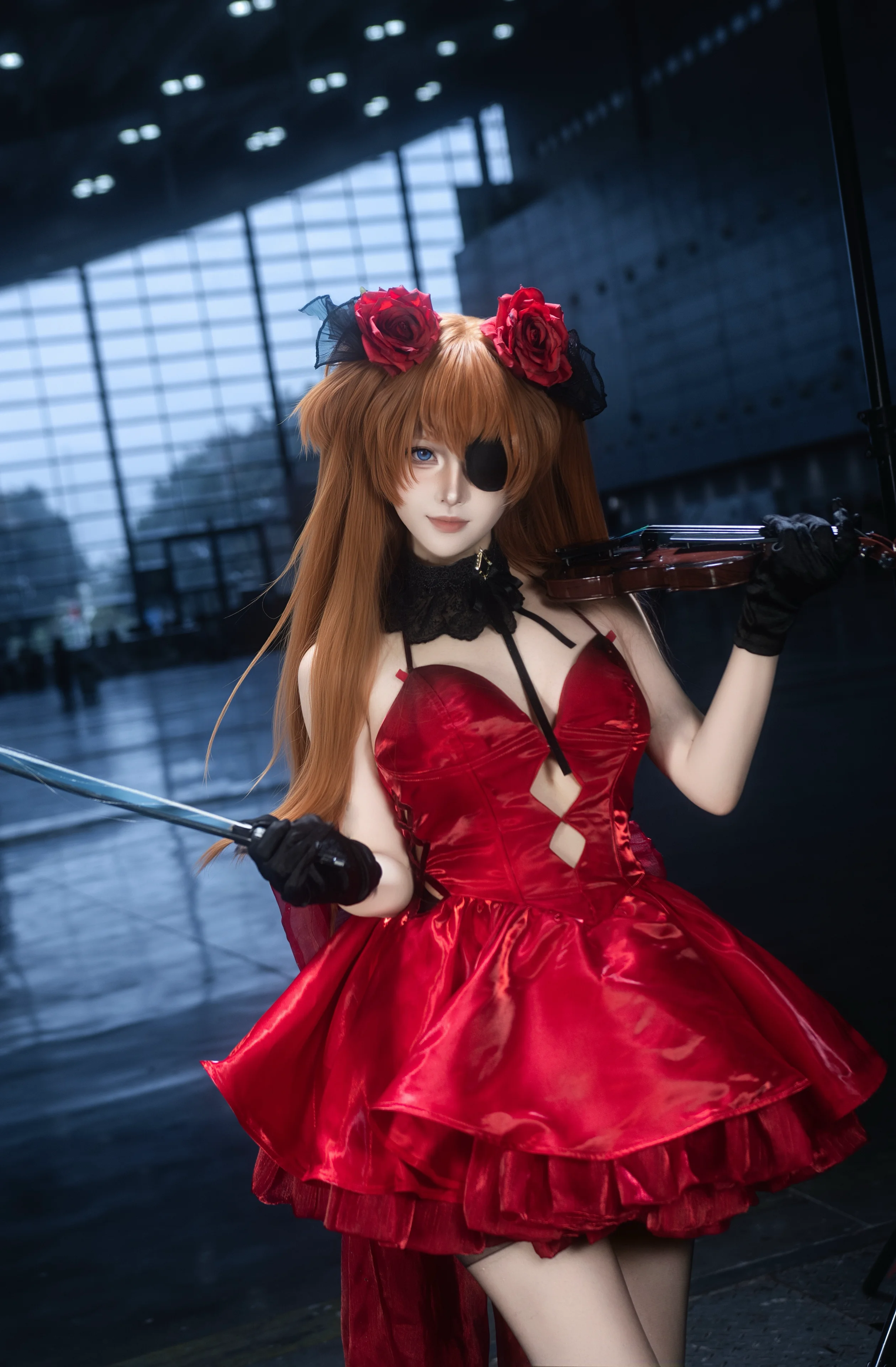 【明日香cos】NIKKE联动红礼服，握紧长矛的信念 - 第 6 张