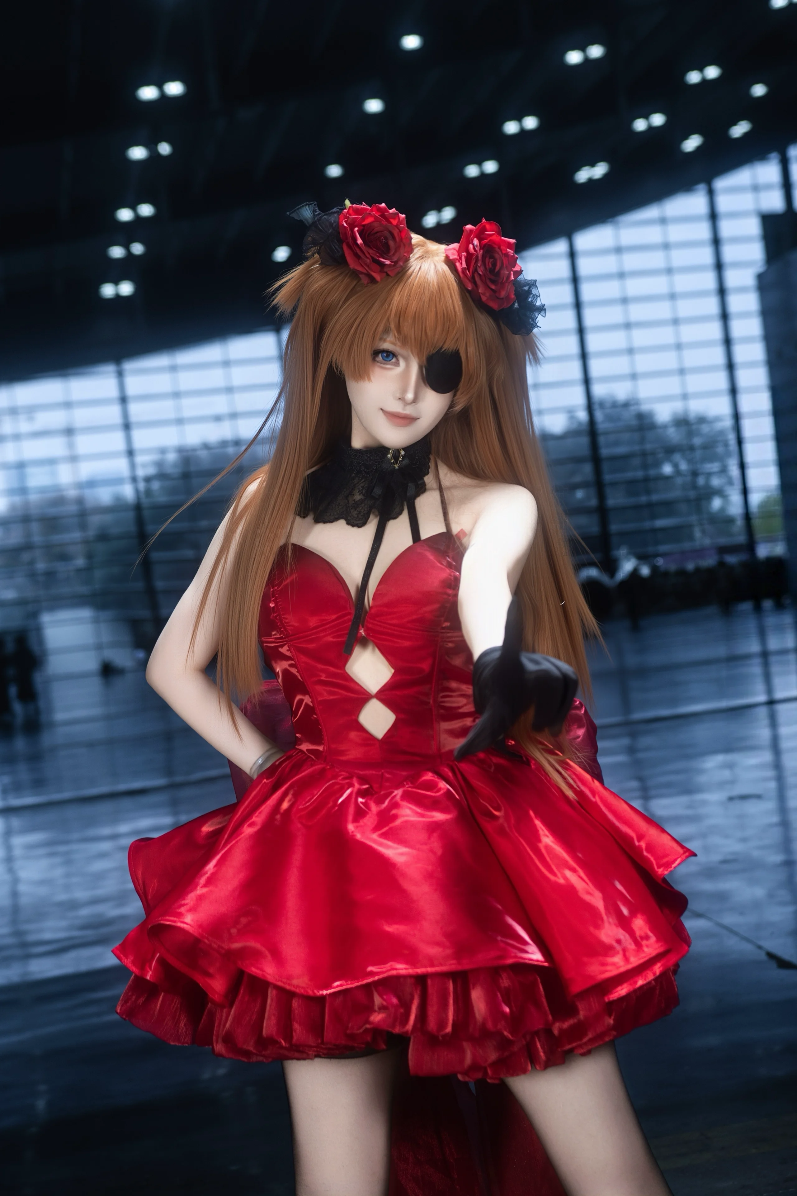 【明日香cos】NIKKE联动红礼服，握紧长矛的信念 - 第 9 张