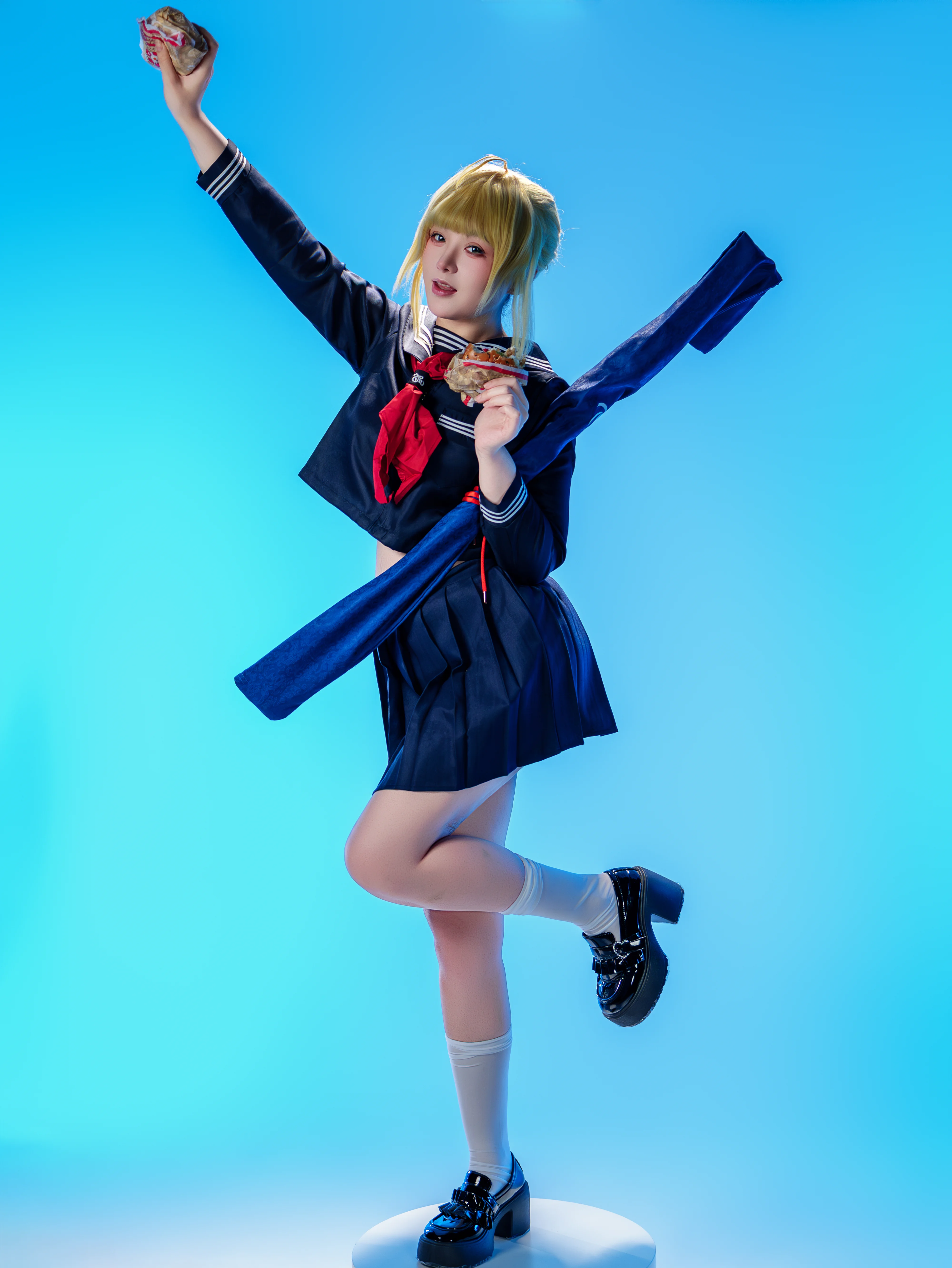 【阿尔托莉雅cos】换上JK制服，英气与少女感并存