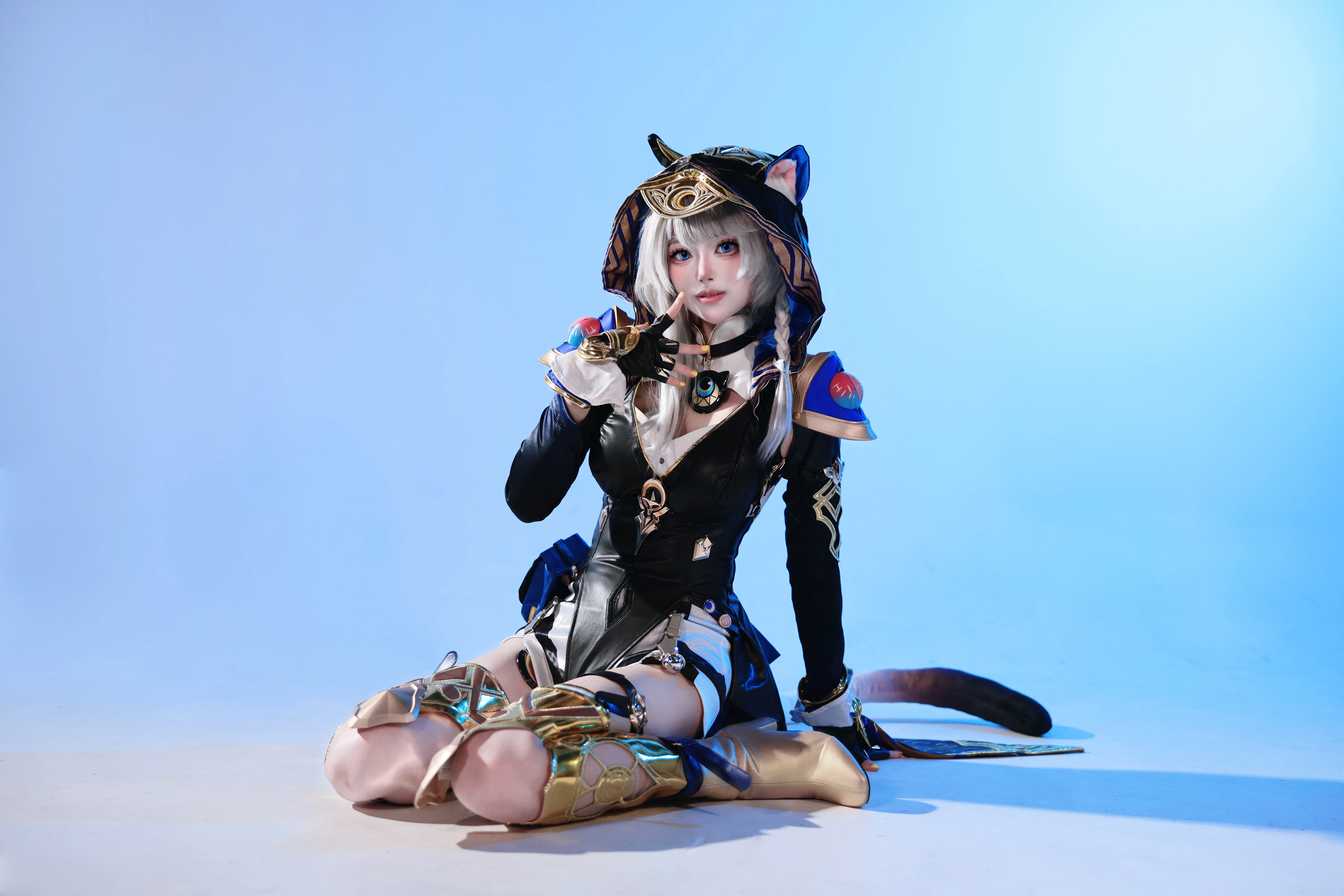 【赛飞儿cos】崩坏星穹铁道里的灵动猫兽，迷眼深邃 - 第 2 张