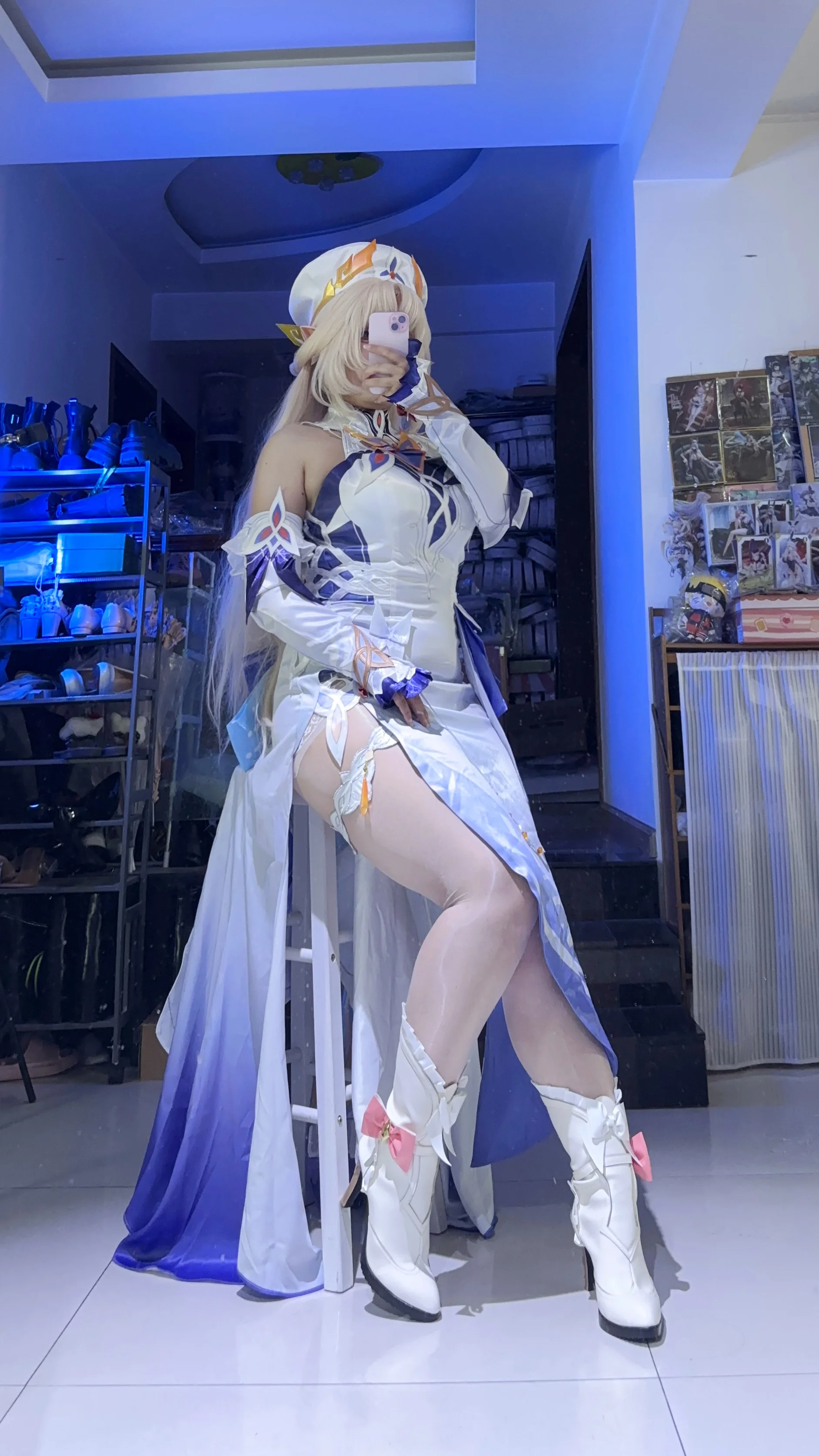 【尼可莱恩cos】原神试衣体验分享，飘逸白蓝还原经典