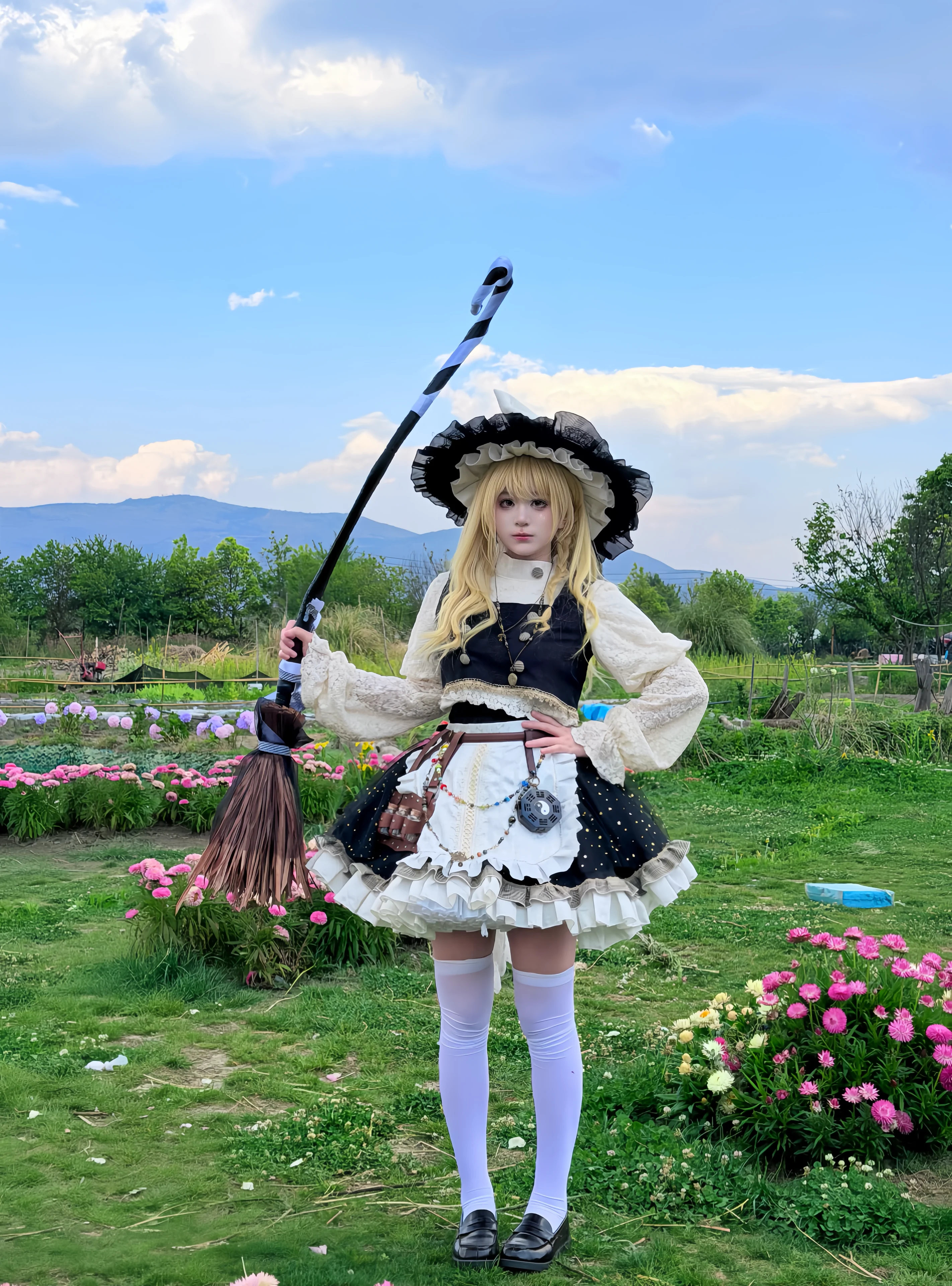 【霧雨魔理沙 コスプレ】東方Projectの魔法使いの屋外撮影日誌 - 1 枚目