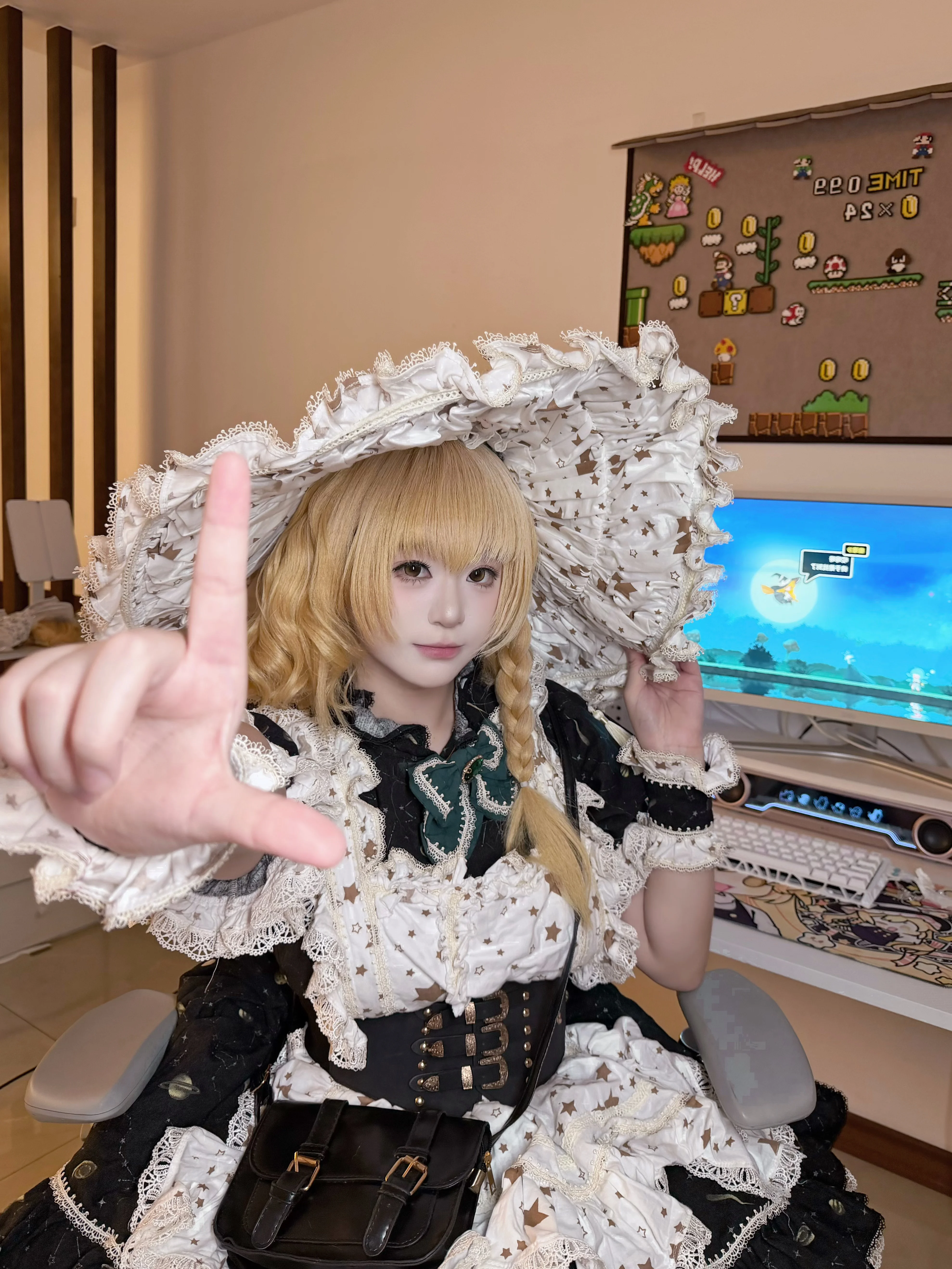 【雾雨魔理沙cos】星星点缀的蓬蓬裙，短发莎确实萌度拉满 - 第 5 张