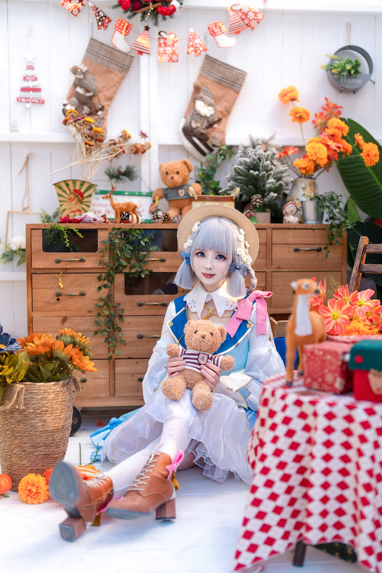 【神里绫华cos】换上原神花时来信，在圣诞布景里享受悠闲午后 - 第 3 张