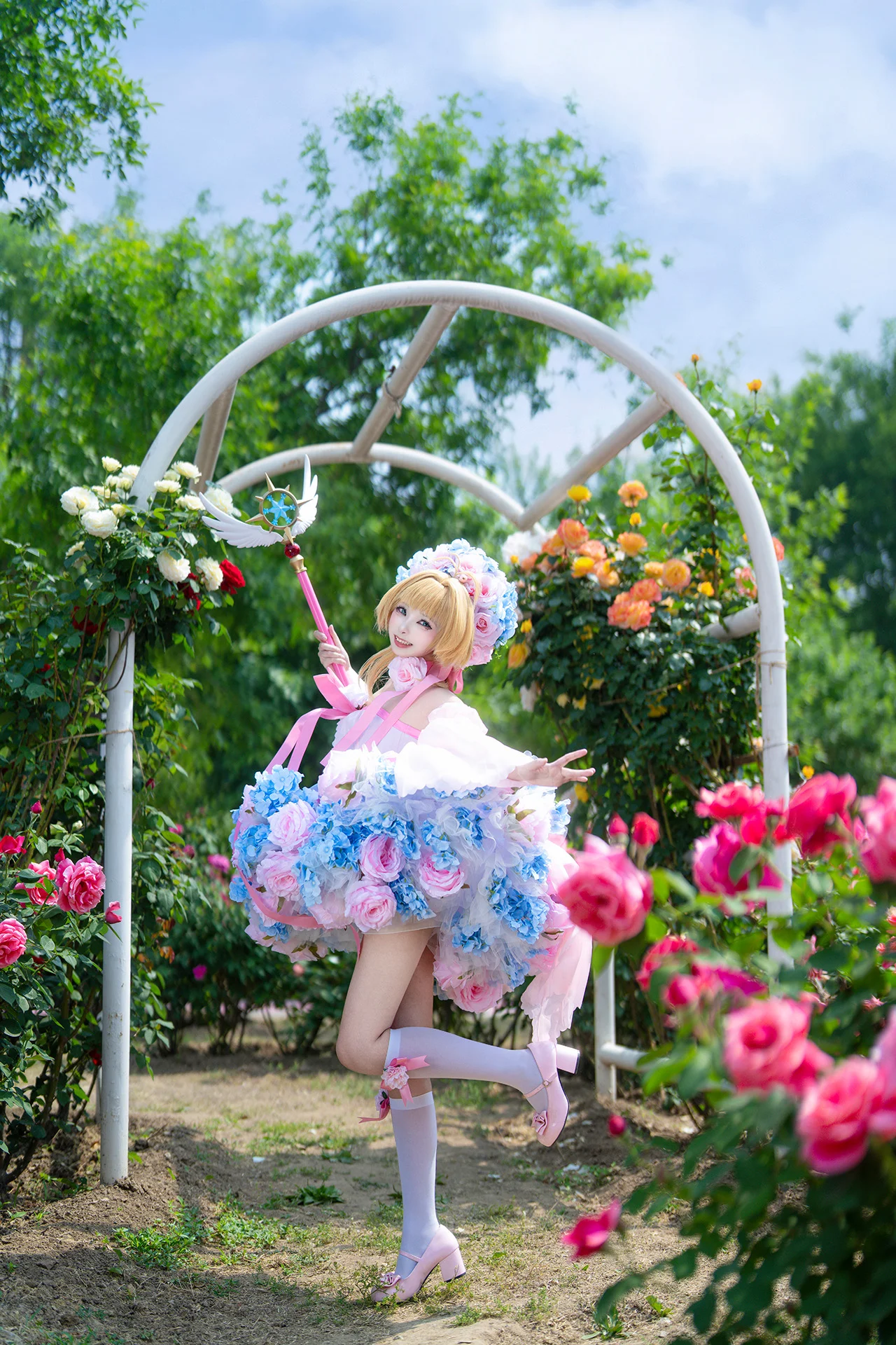 【木之本樱cos】花园里的魔法少女时光