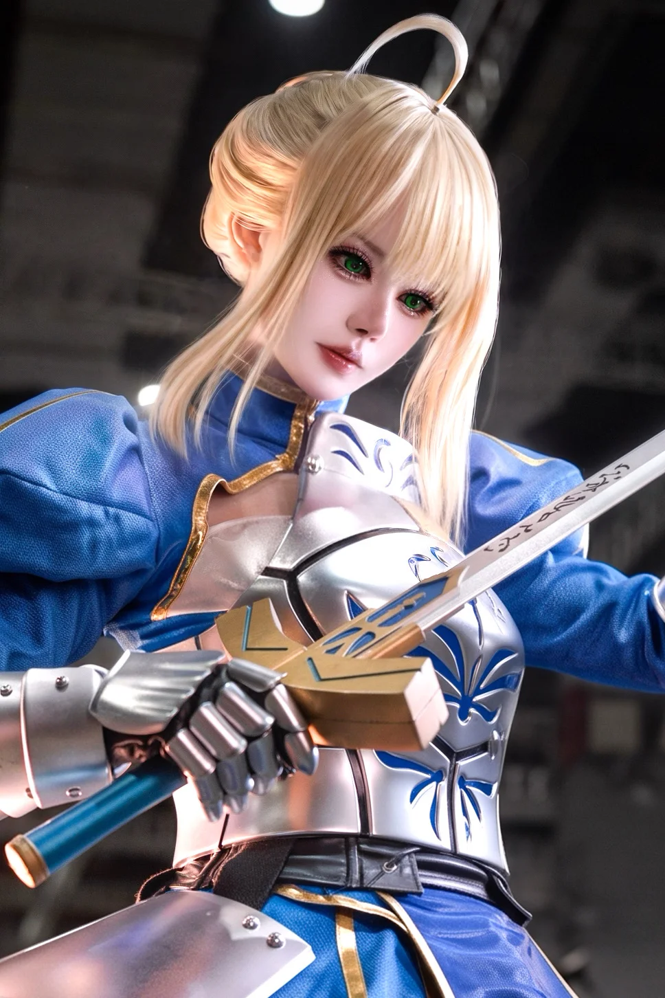 【阿尔托莉雅cos】Fate/Grand Order 展场持剑的战姿