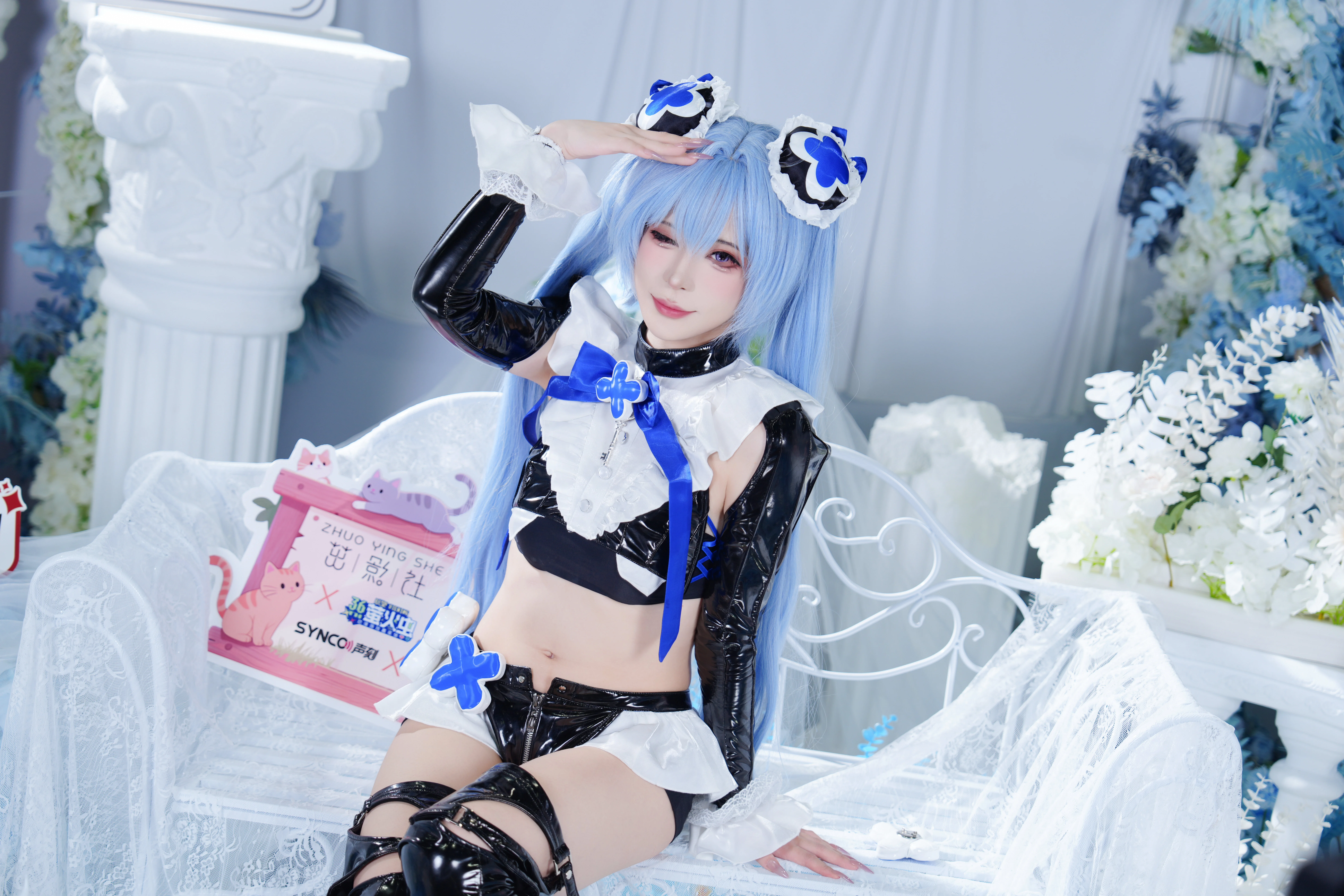 【汉塞尔cos】胜利女神妮姬，漆皮与冷蓝发色碰撞 - 第 6 张