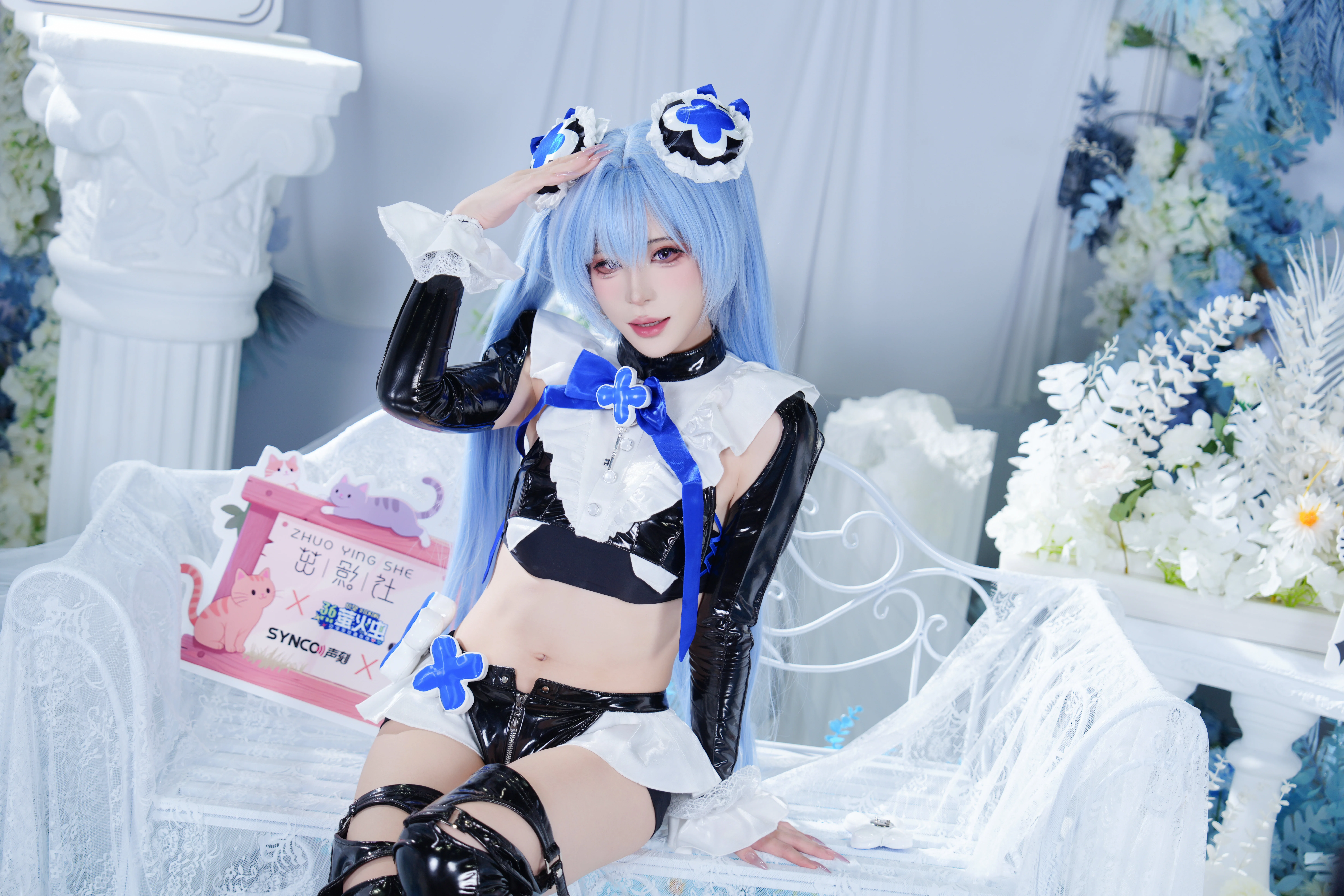 【汉塞尔cos】胜利女神妮姬，漆皮与冷蓝发色碰撞 - 第 7 张